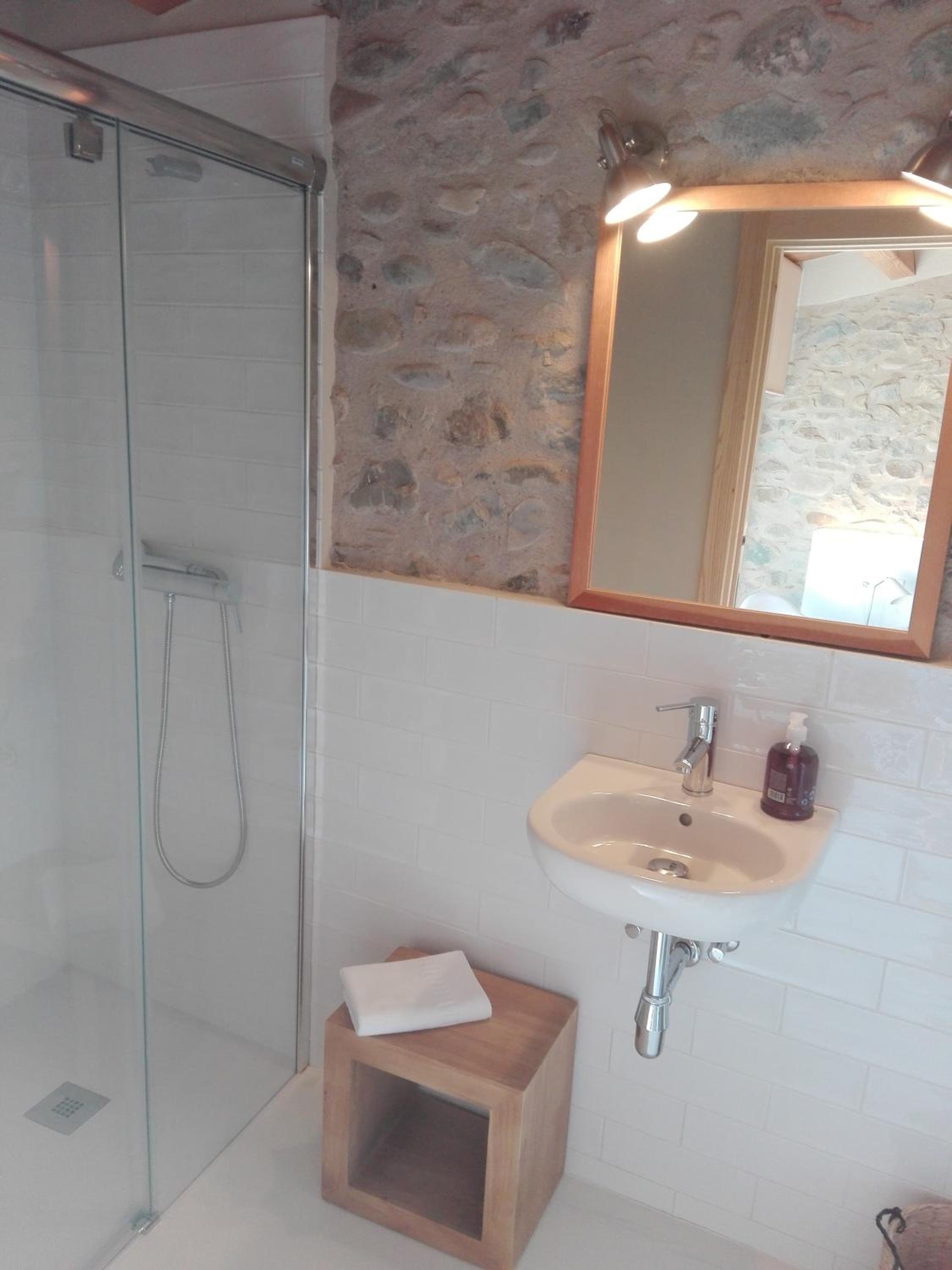 Triple Room With Private Bathroom photo 3