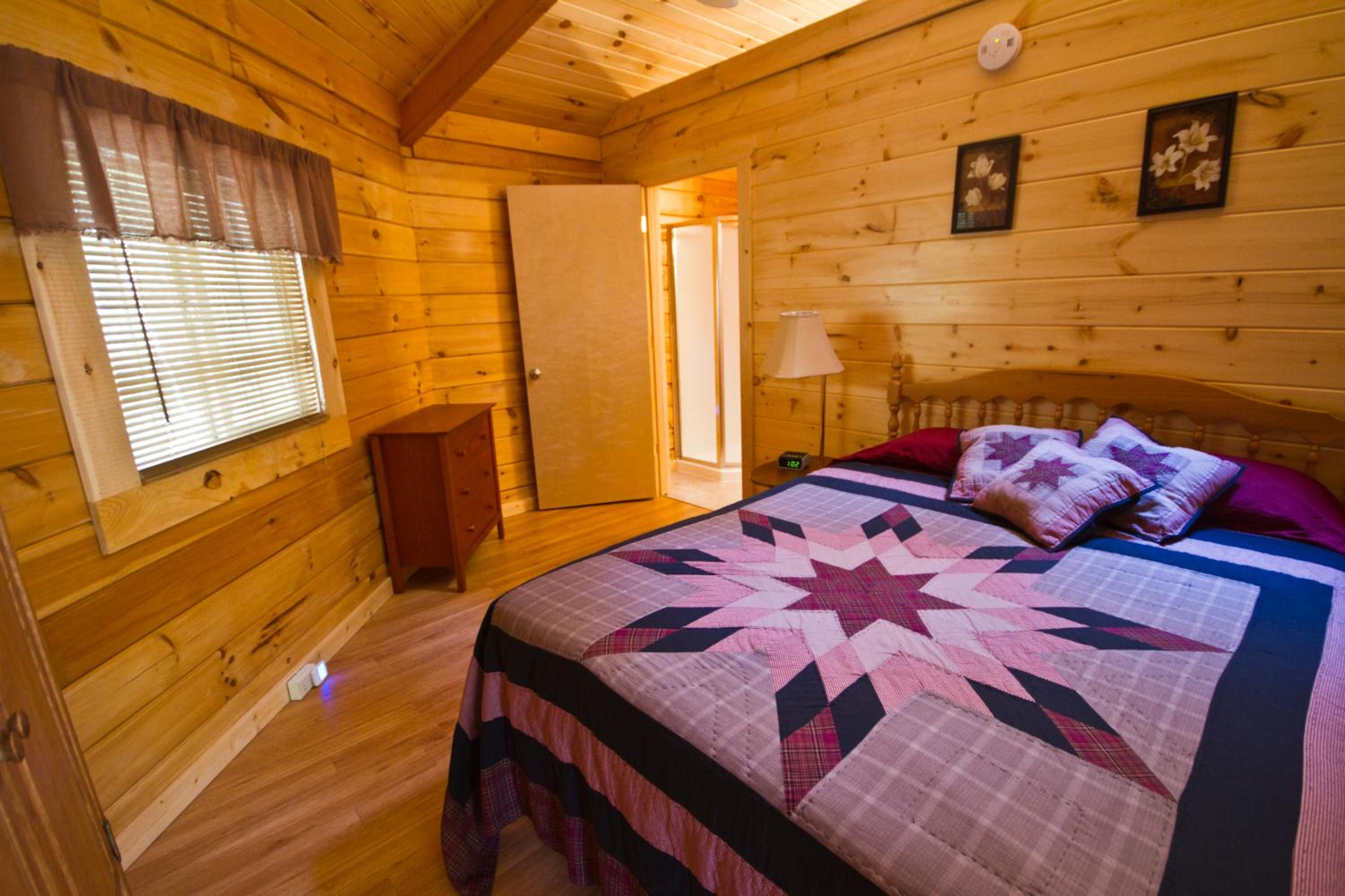 One-Bedroom House photo 1
