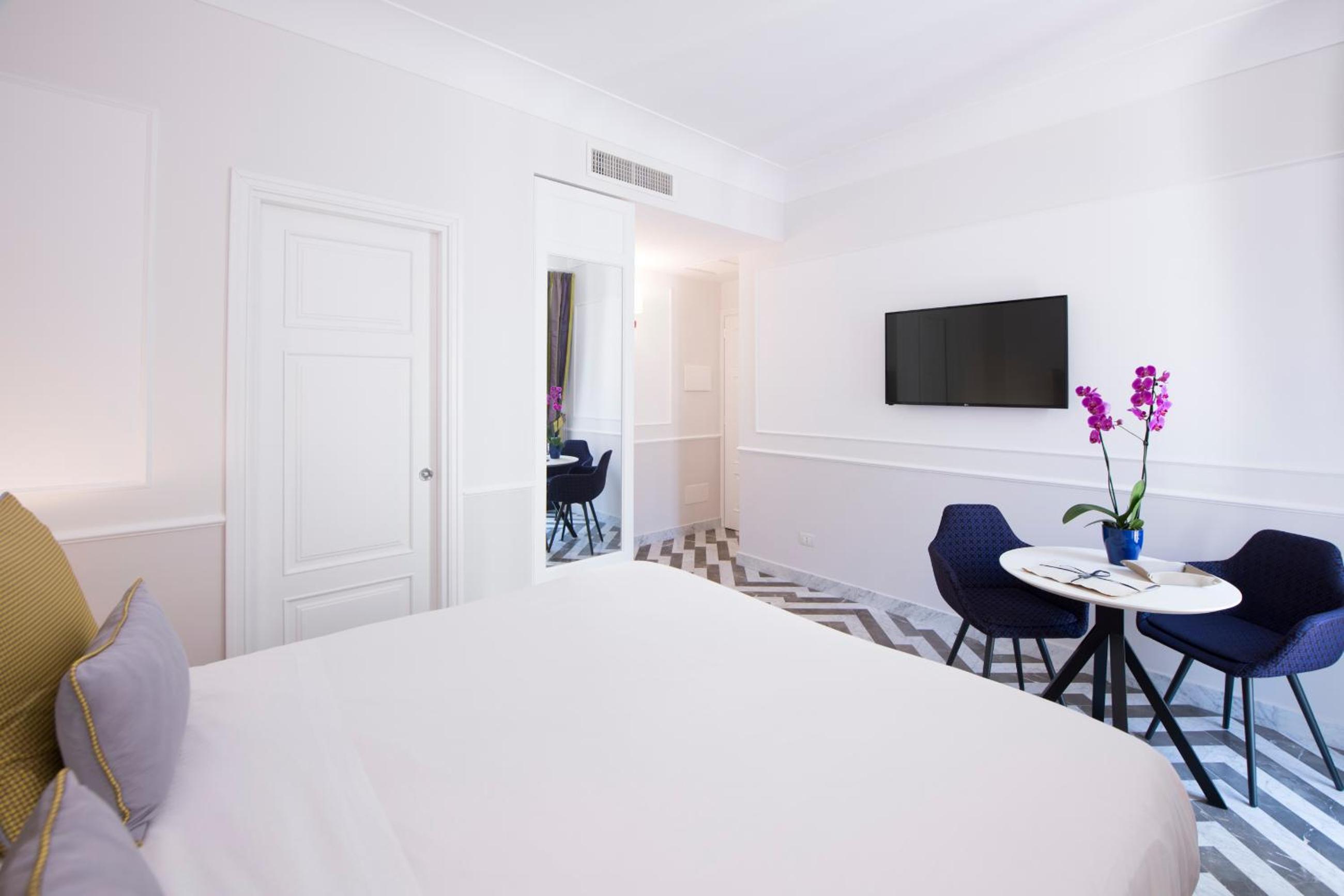 Junior Suite with Balcony
