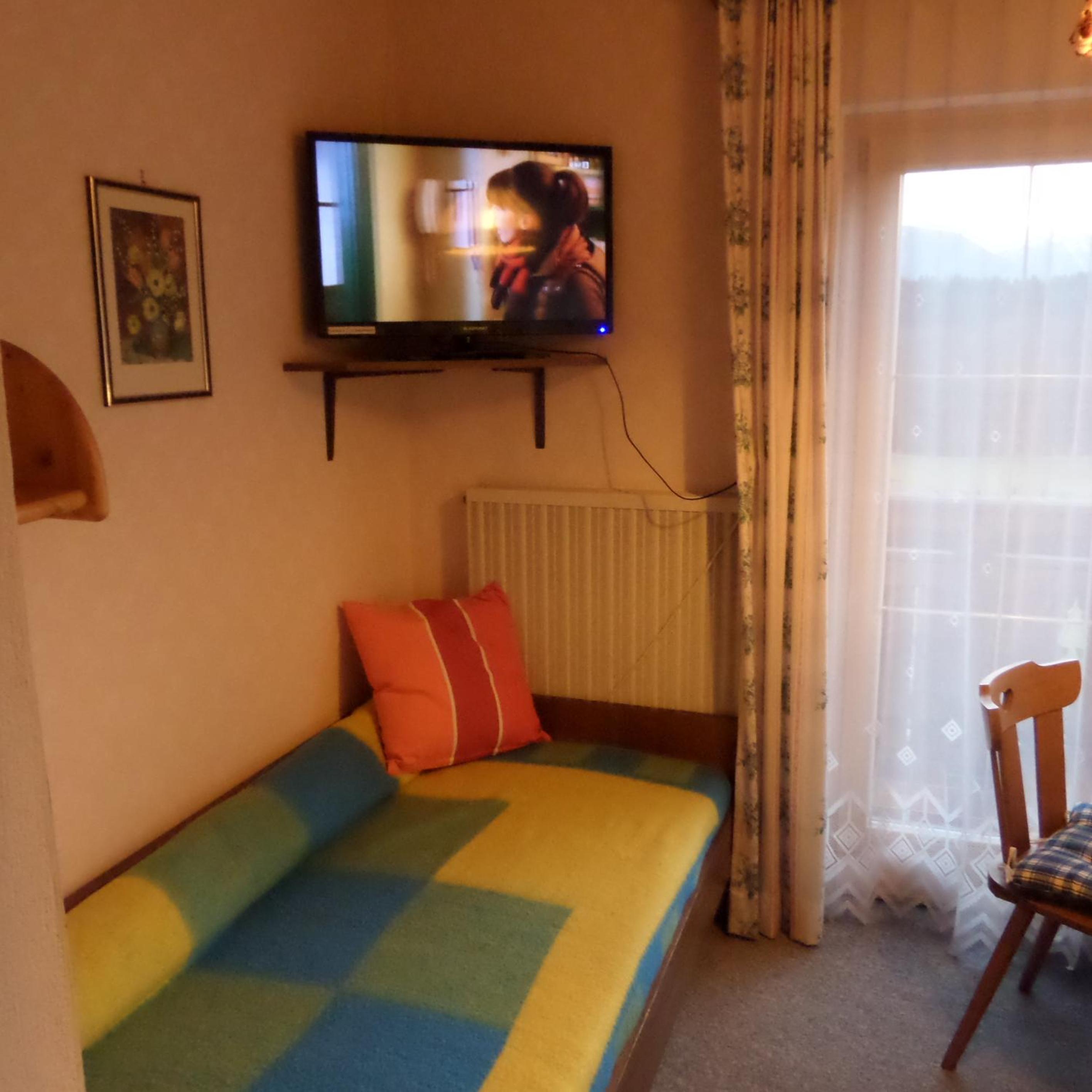 Single Room with Balcony photo 2