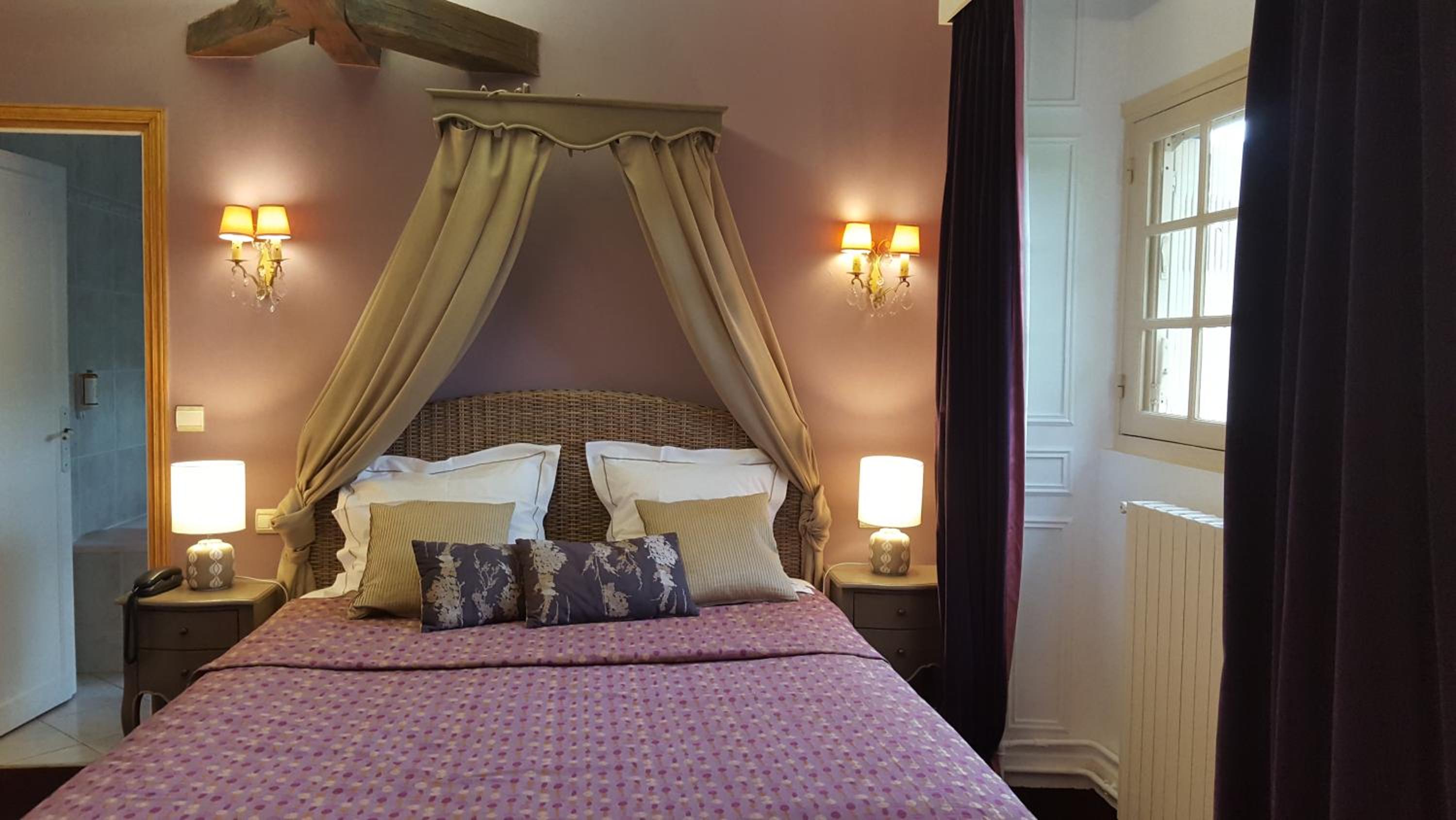 Deluxe Double Room - Photo 2