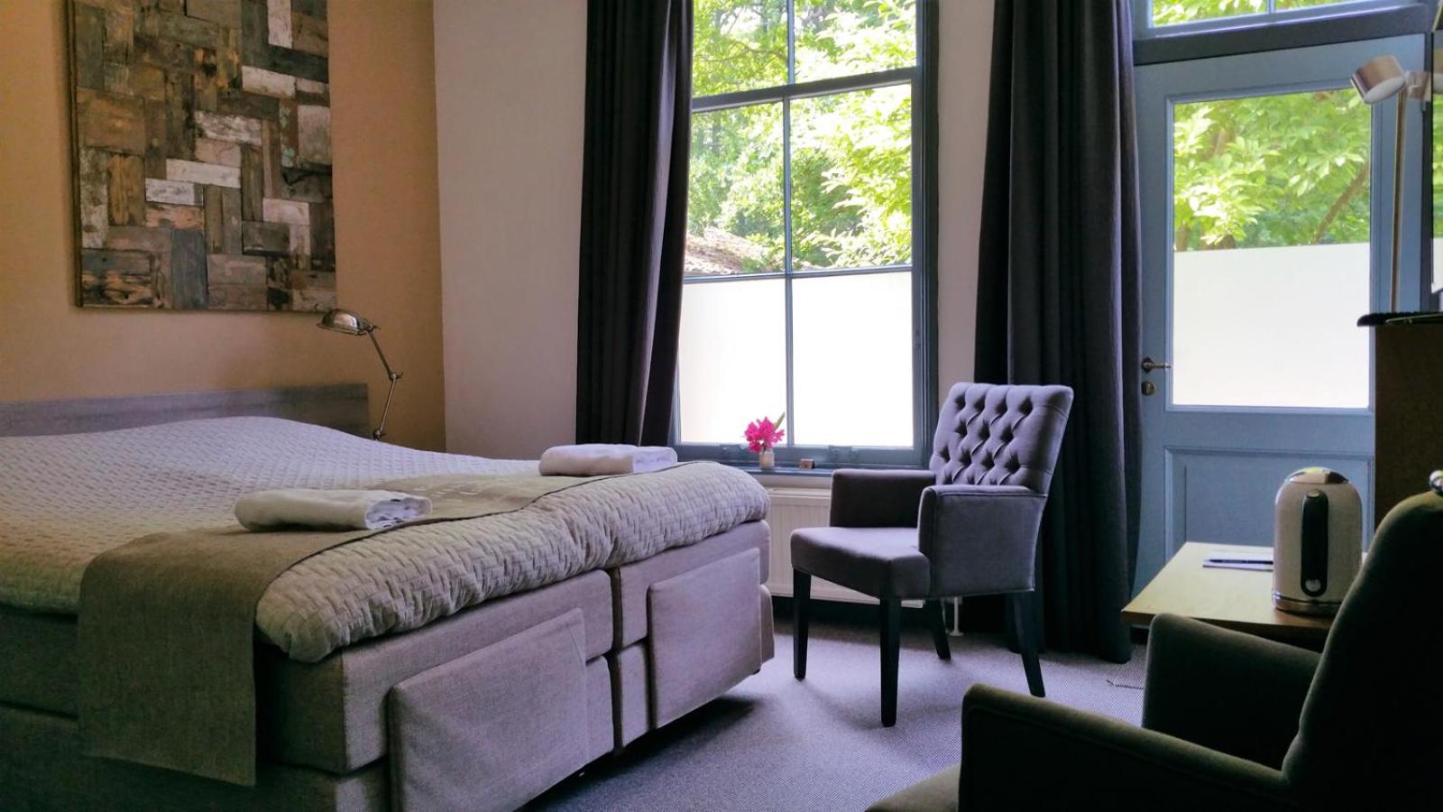 Double Room with Private Bathroom photo 1