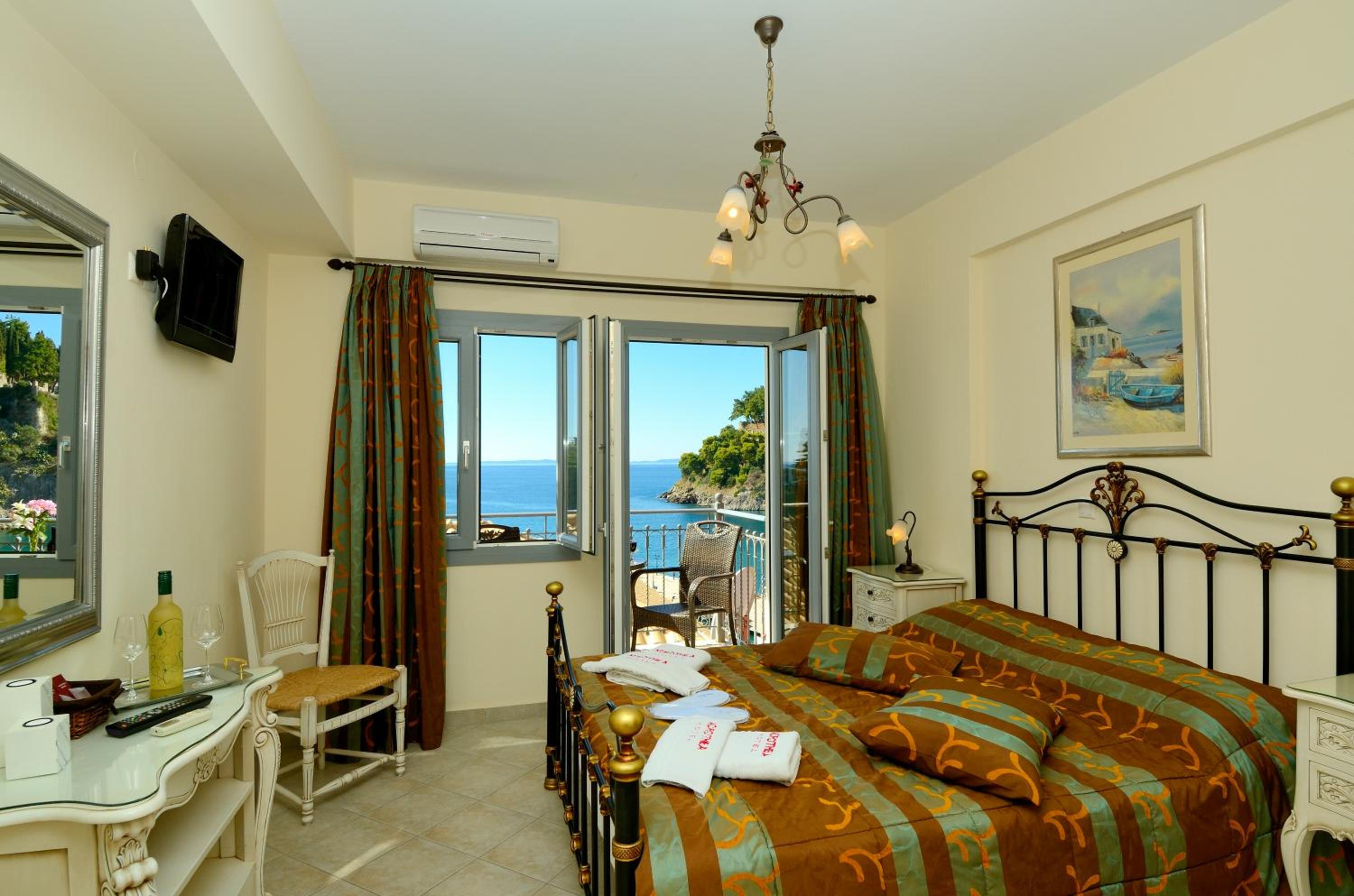 Superior Double Room with Sea View photo 3