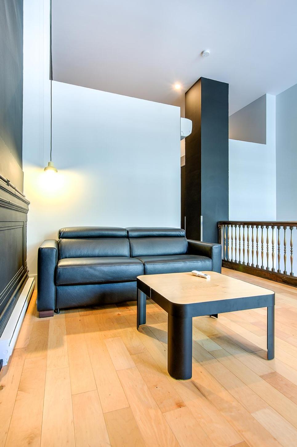 Two-Bedroom Apartment + bunk bed SP109