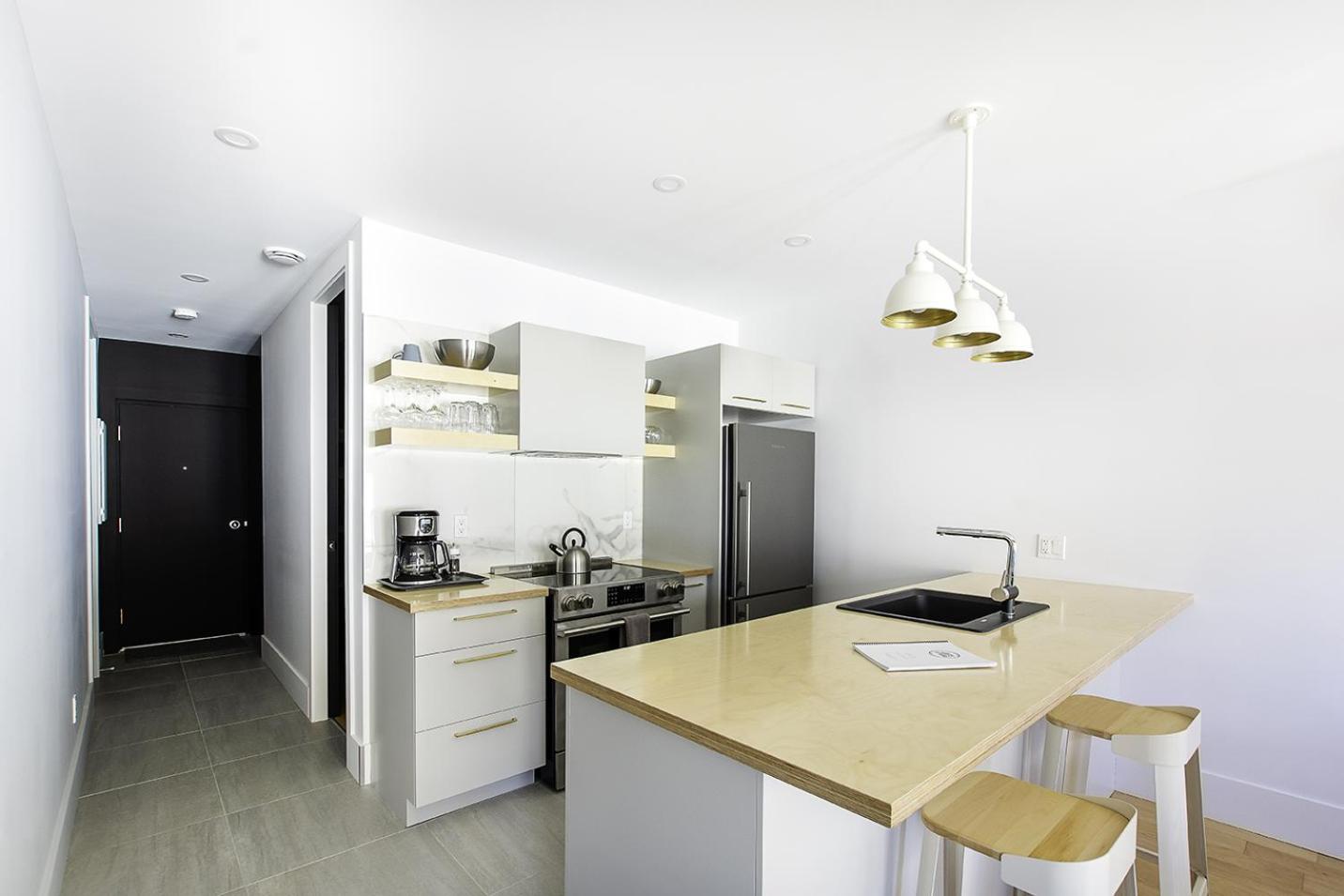 One-Bedroom Apartment + Bunk bed - SP303 with Castle View