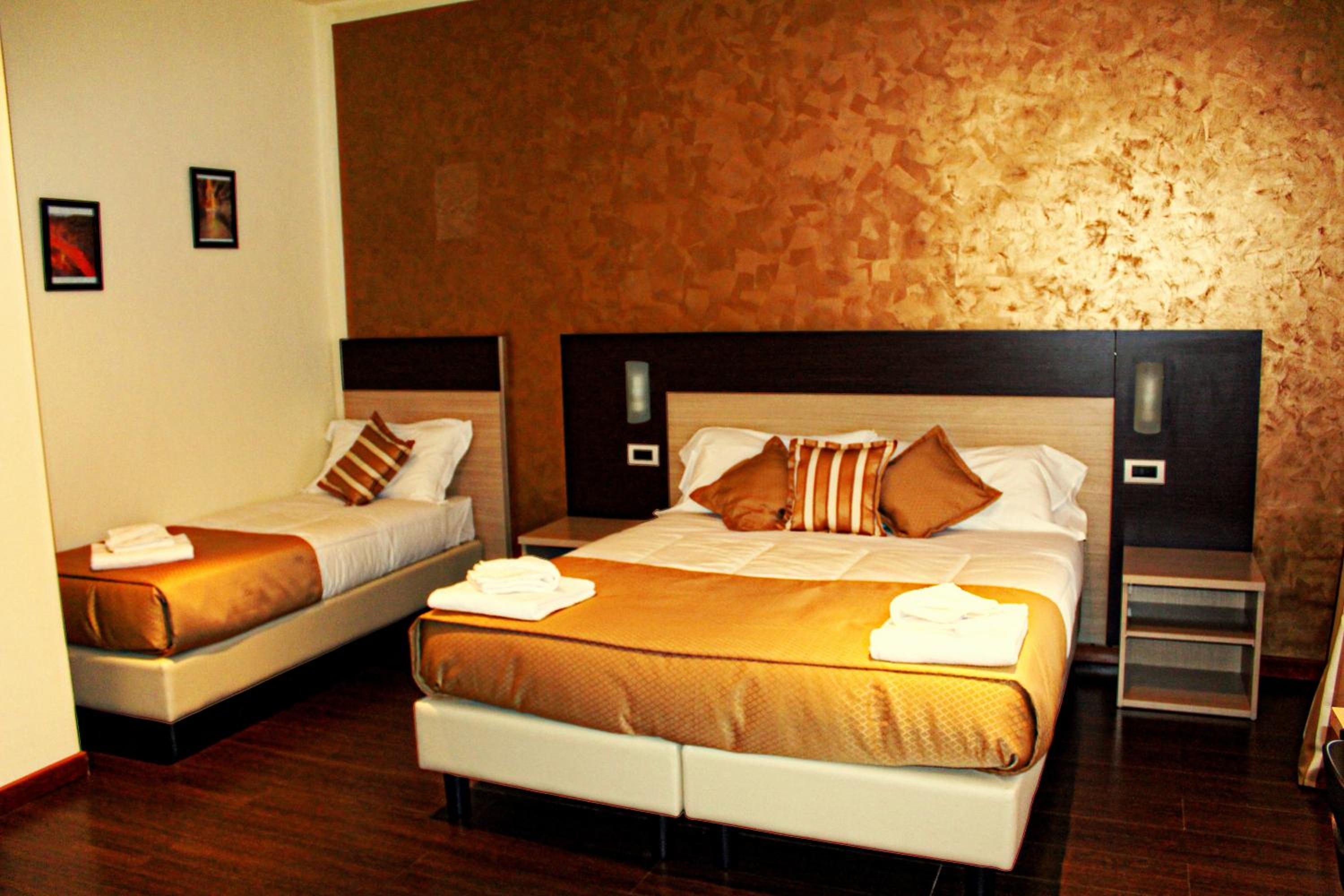 Triple Room photo 3