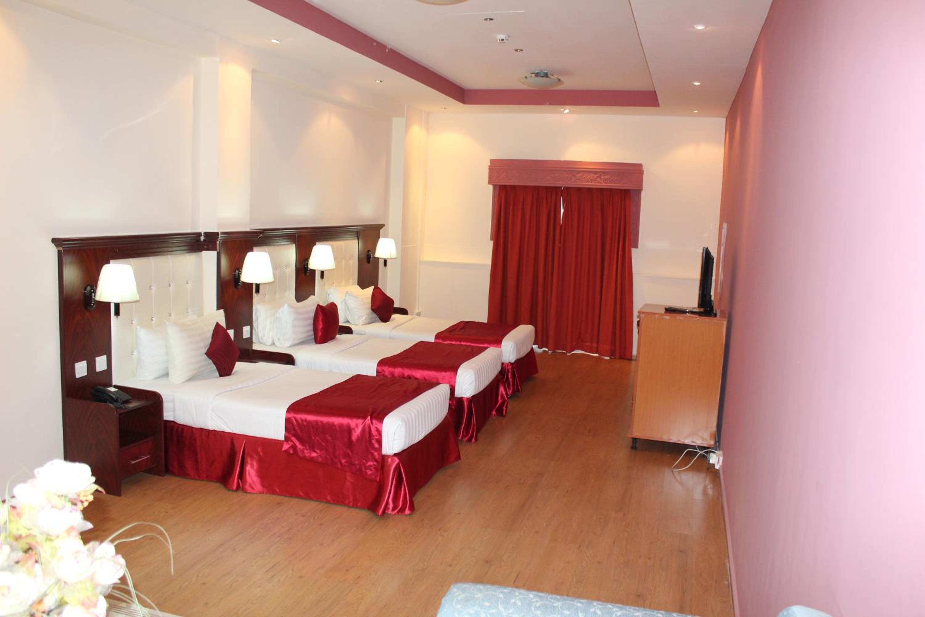 Triple Room photo 3