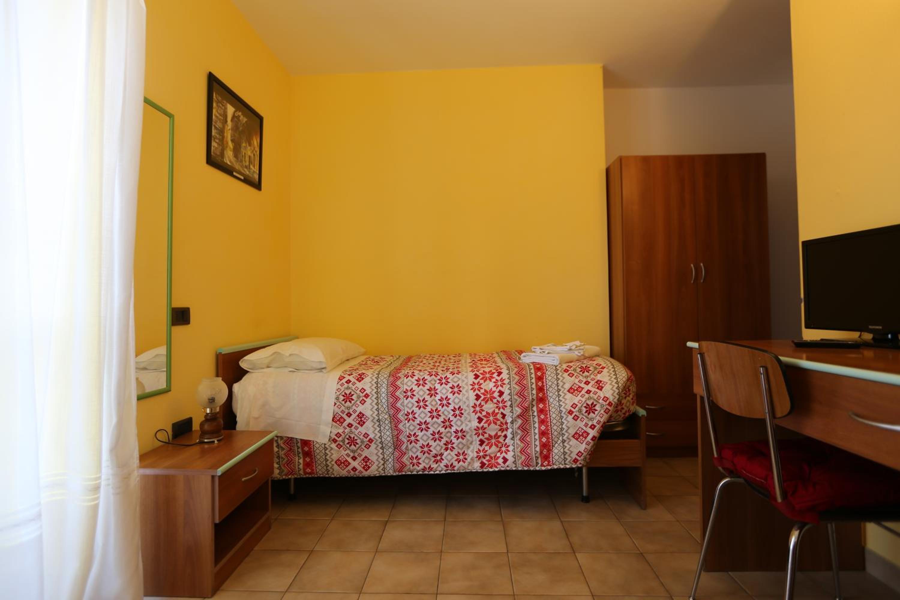 Twin Room photo 1
