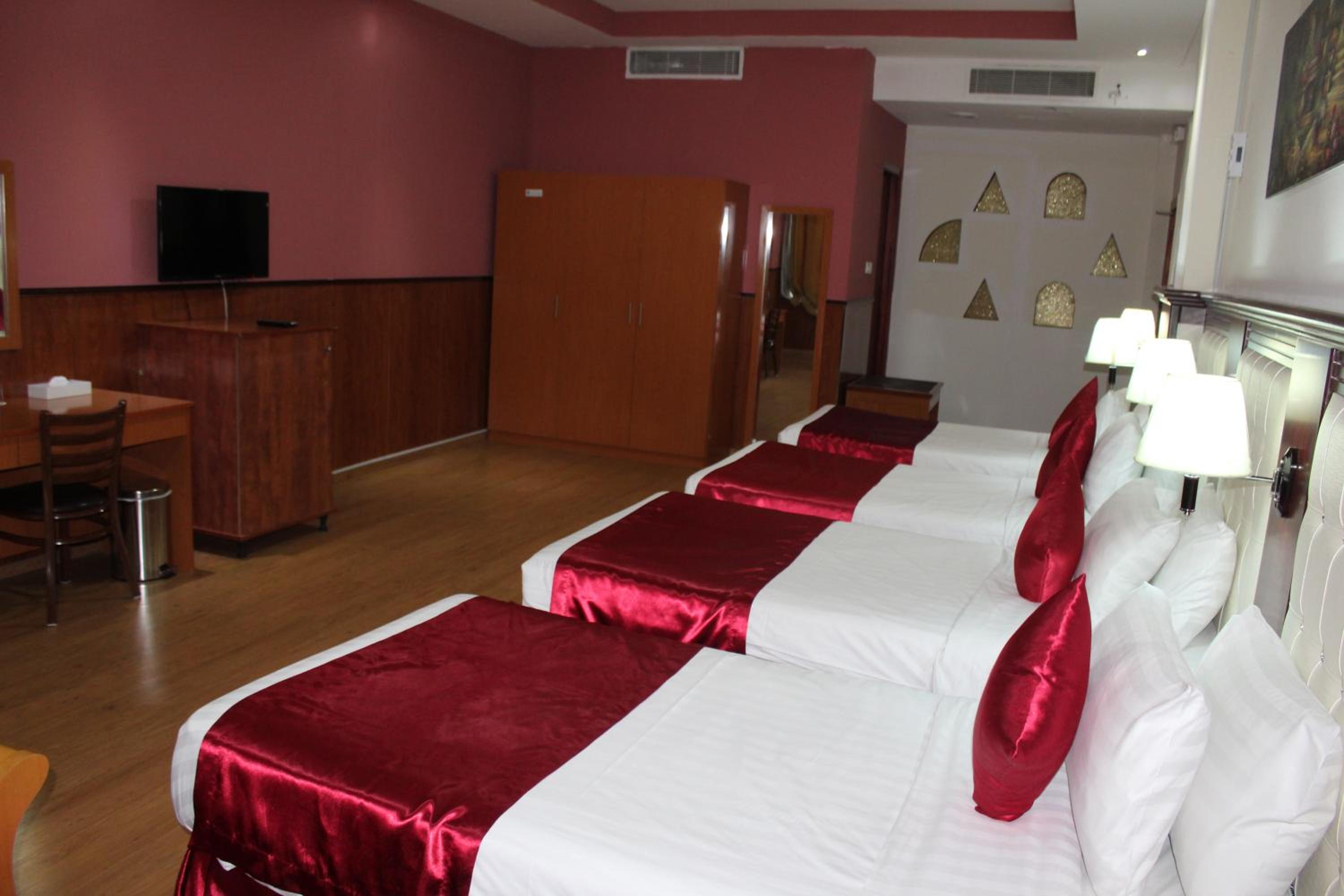 Quadruple Room photo 2