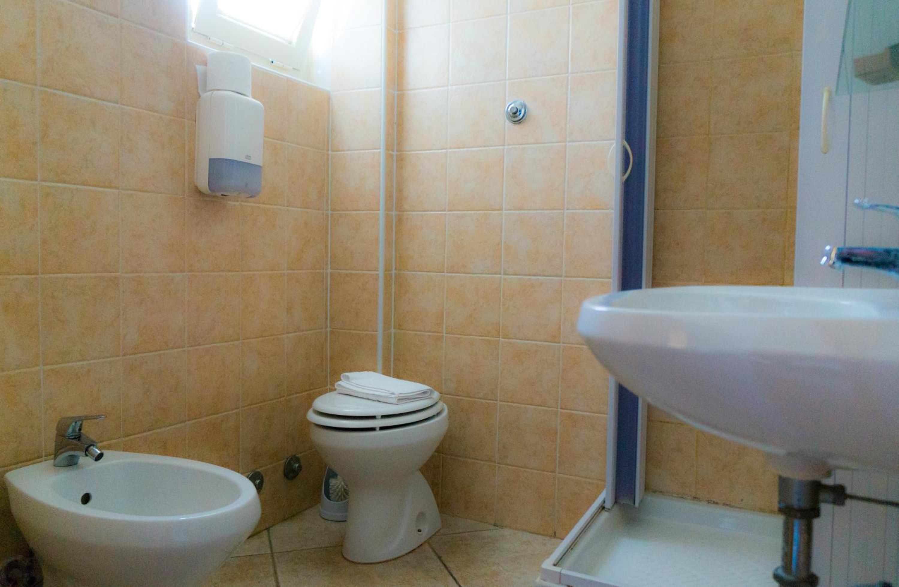 Single Room with Private Bathroom