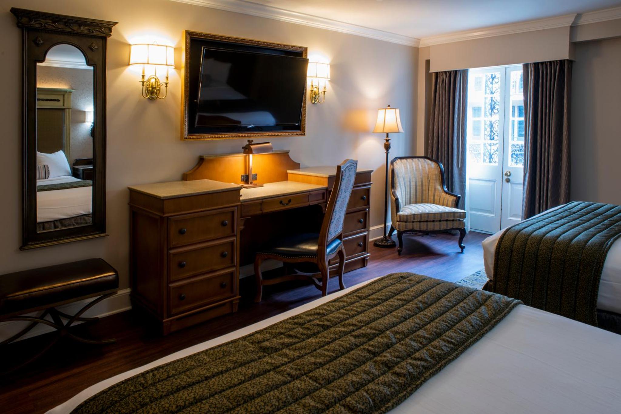 Two Queen Beds with Balcony, Courtyard View - Photo 1