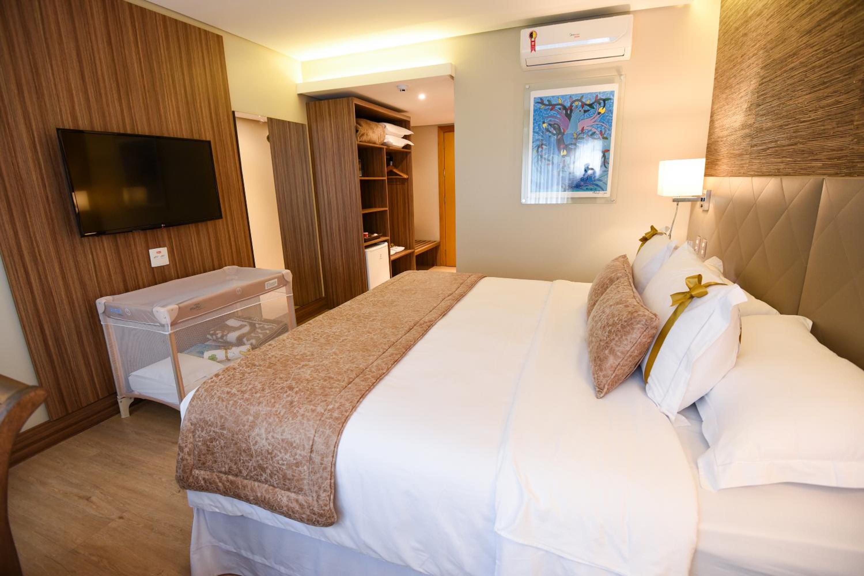 Available room