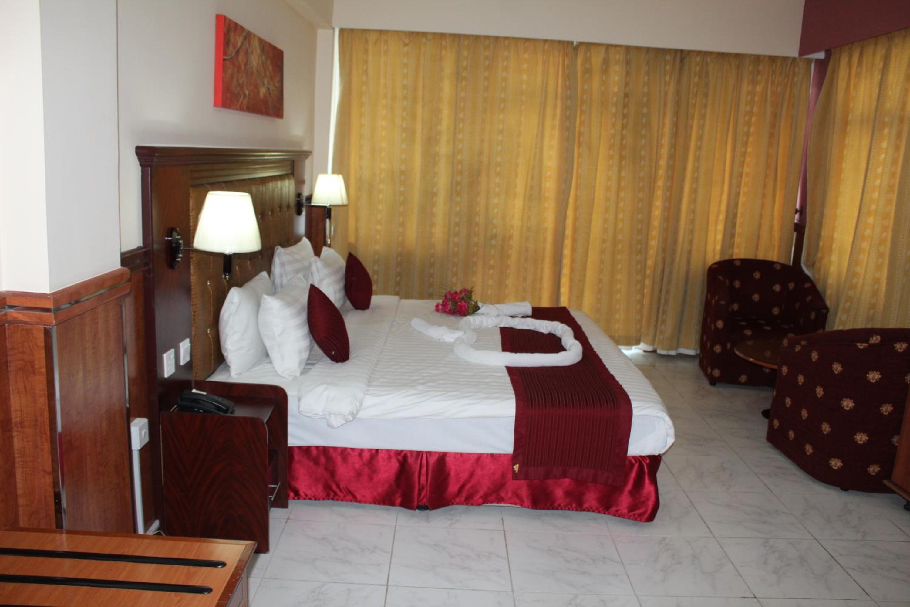  Double Suite photo 3