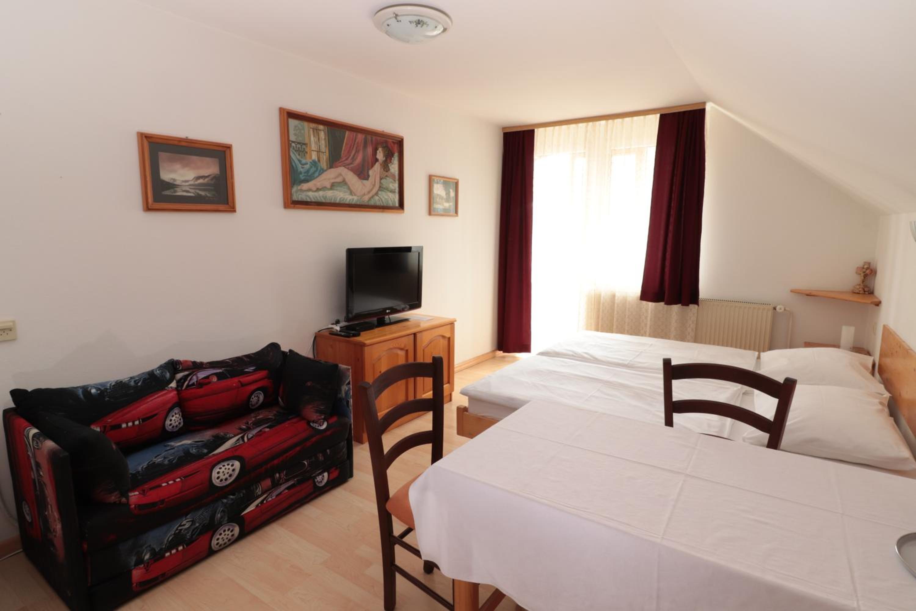 Studio Apartment (2 Adults), photo 7