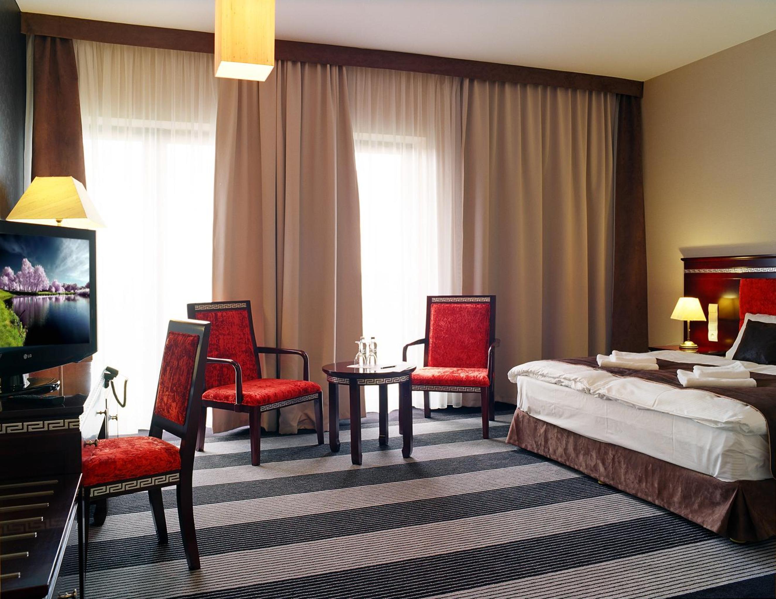 Double Room - Photo 2