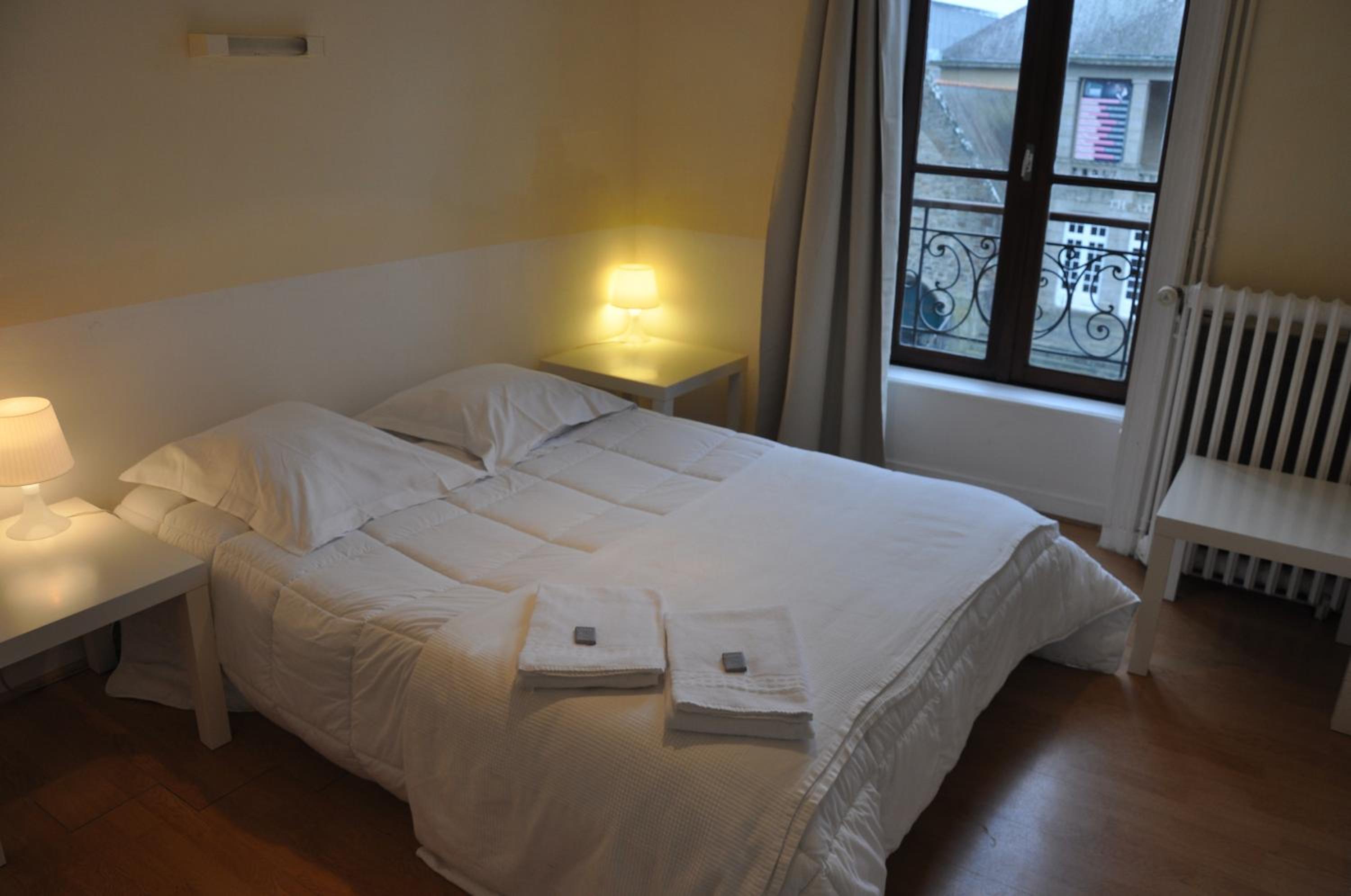 Double Room - Photo 6