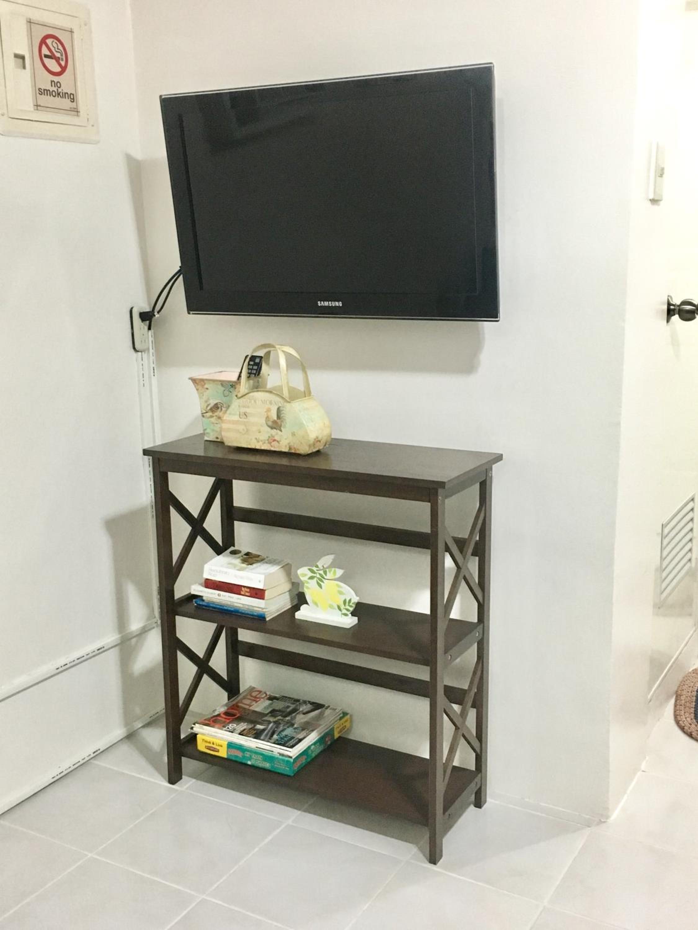 Apartment with Balcony - Photo 17