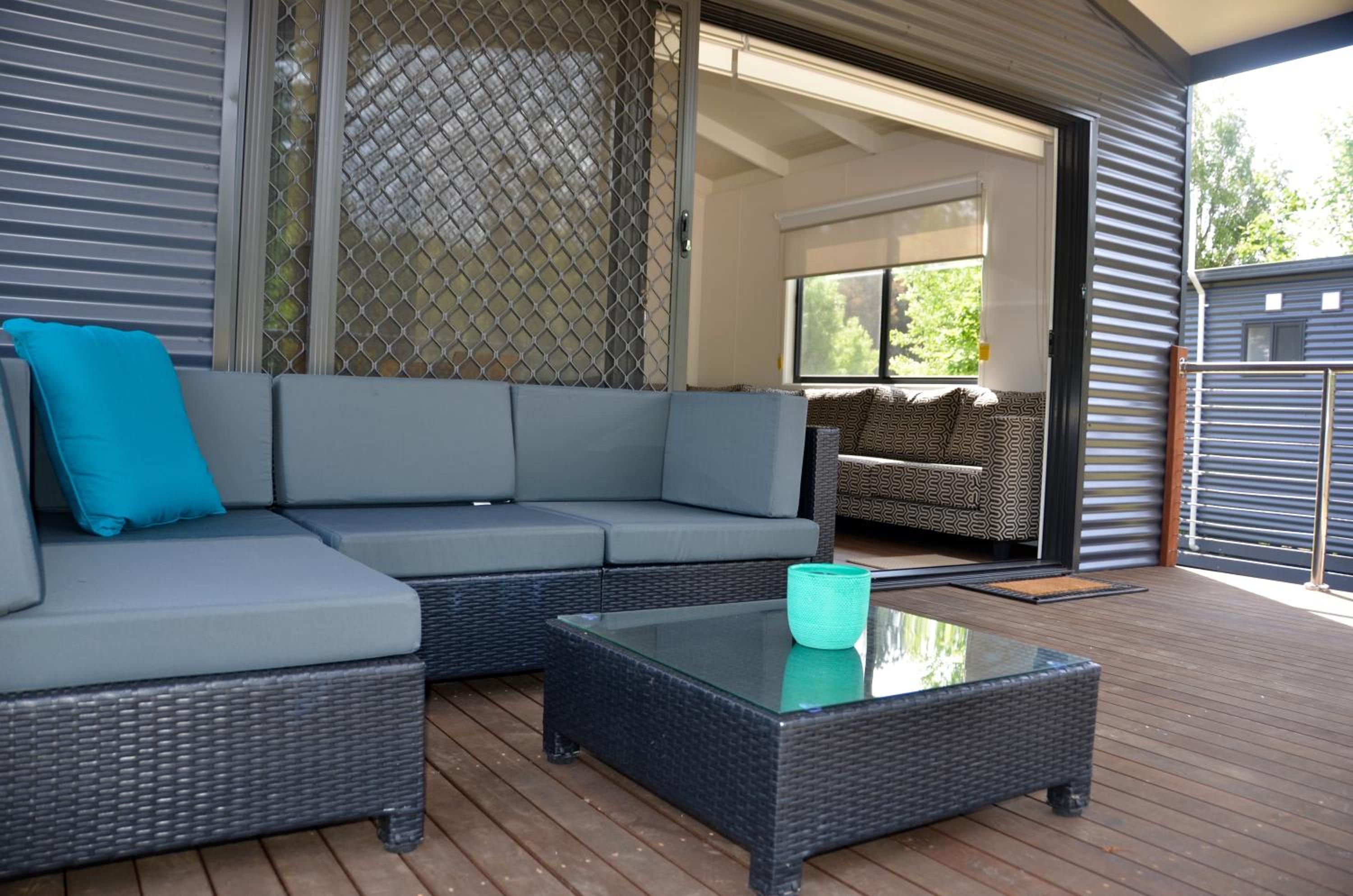 Deluxe 2 Bedroom (2 Queens) – Sleeps 4 photo 3