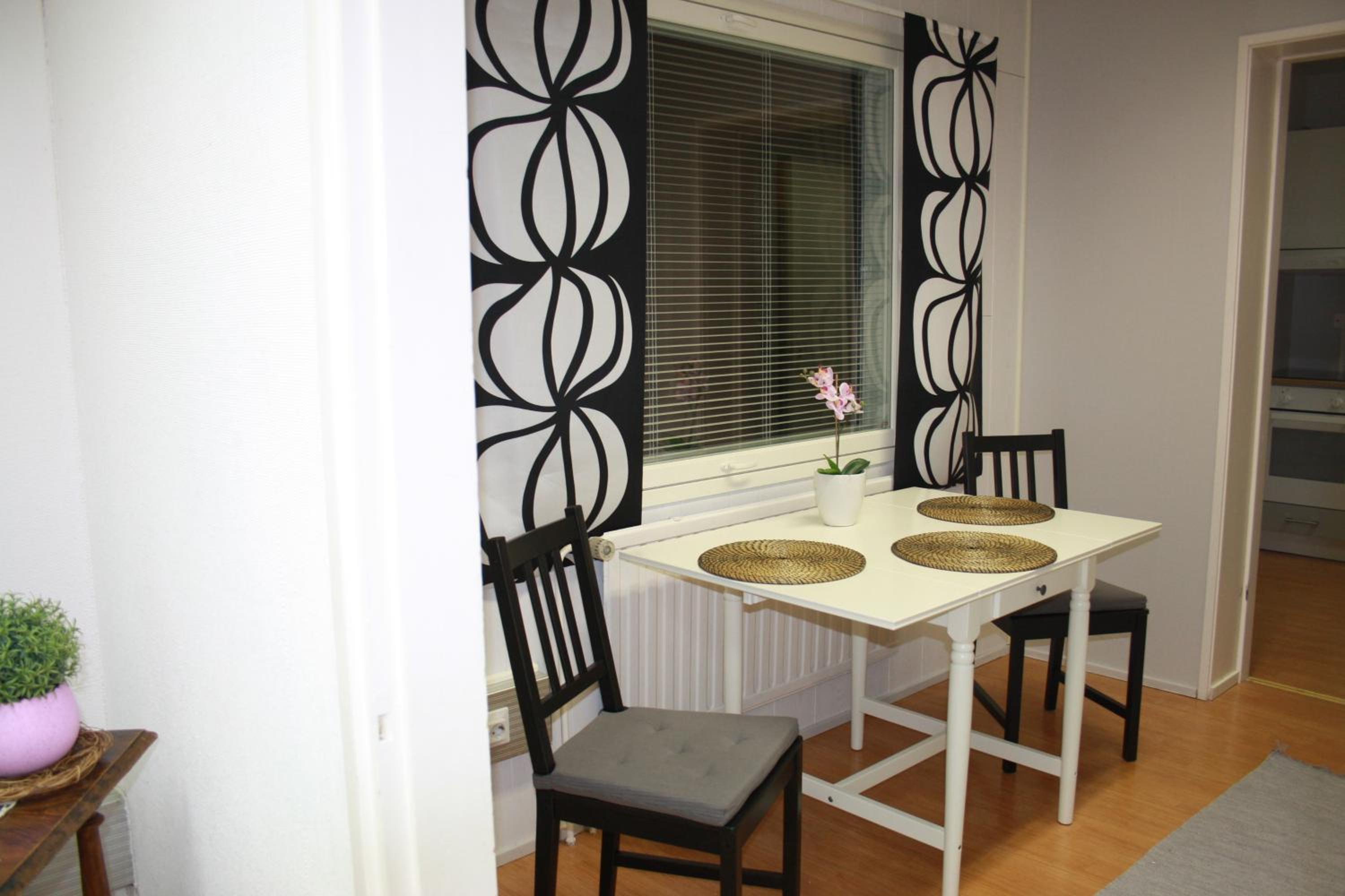 Apartment - Photo 5
