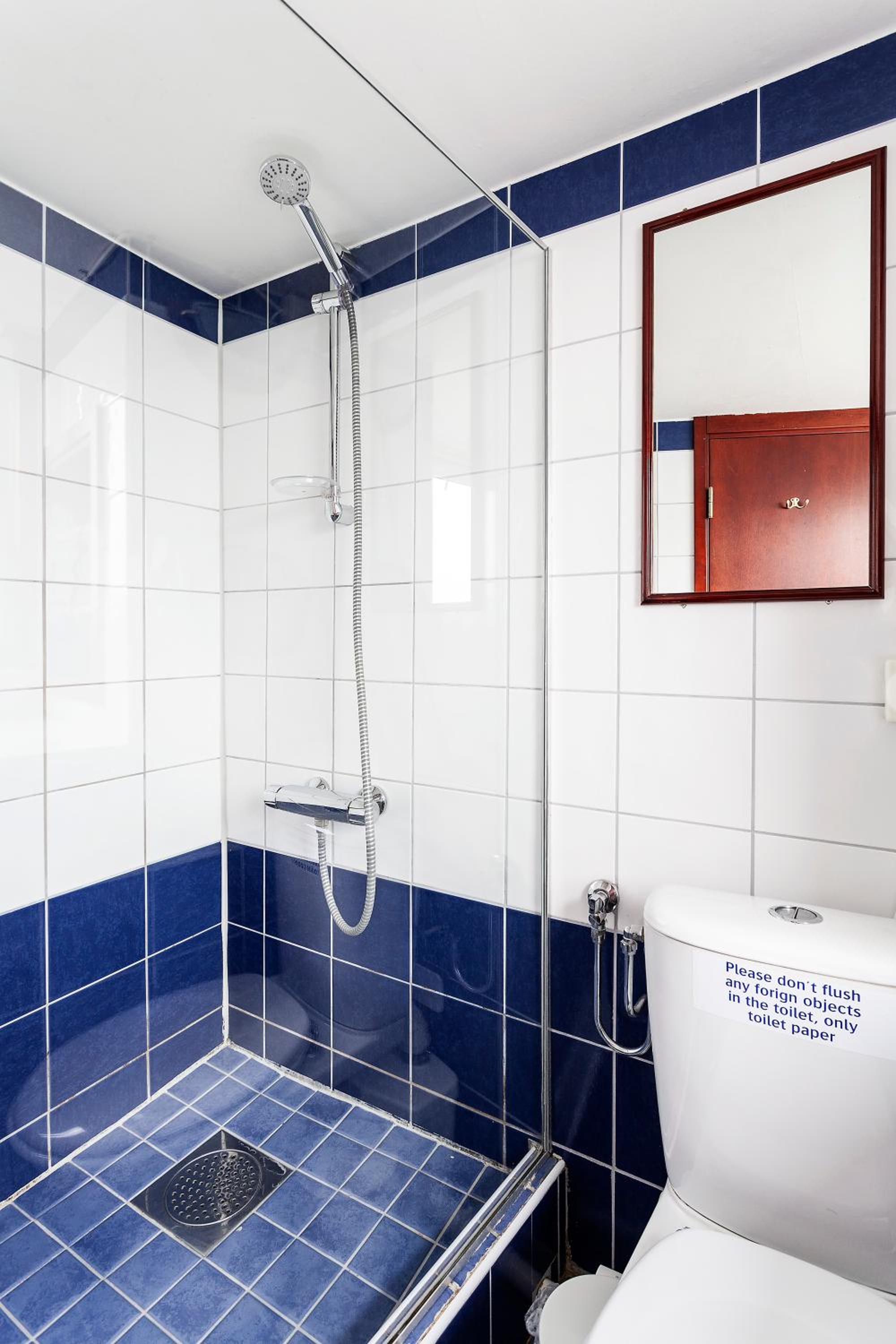 Superior Double Room with Private Bathroom - Sea Views - Photo 14