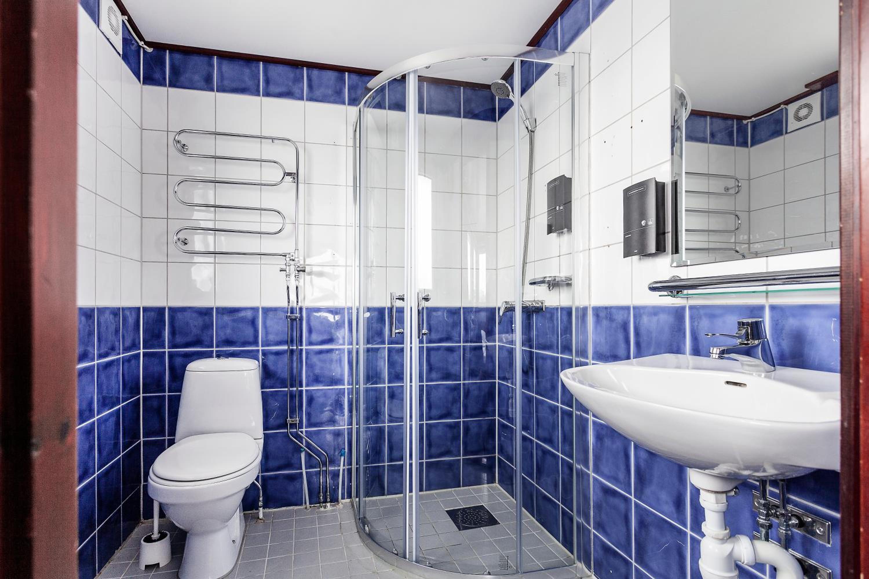 Superior Double Room with Private Bathroom - Sea Views - Photo 2