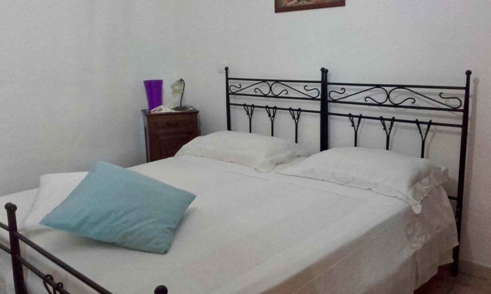 Double Room with Terrace - Photo 3