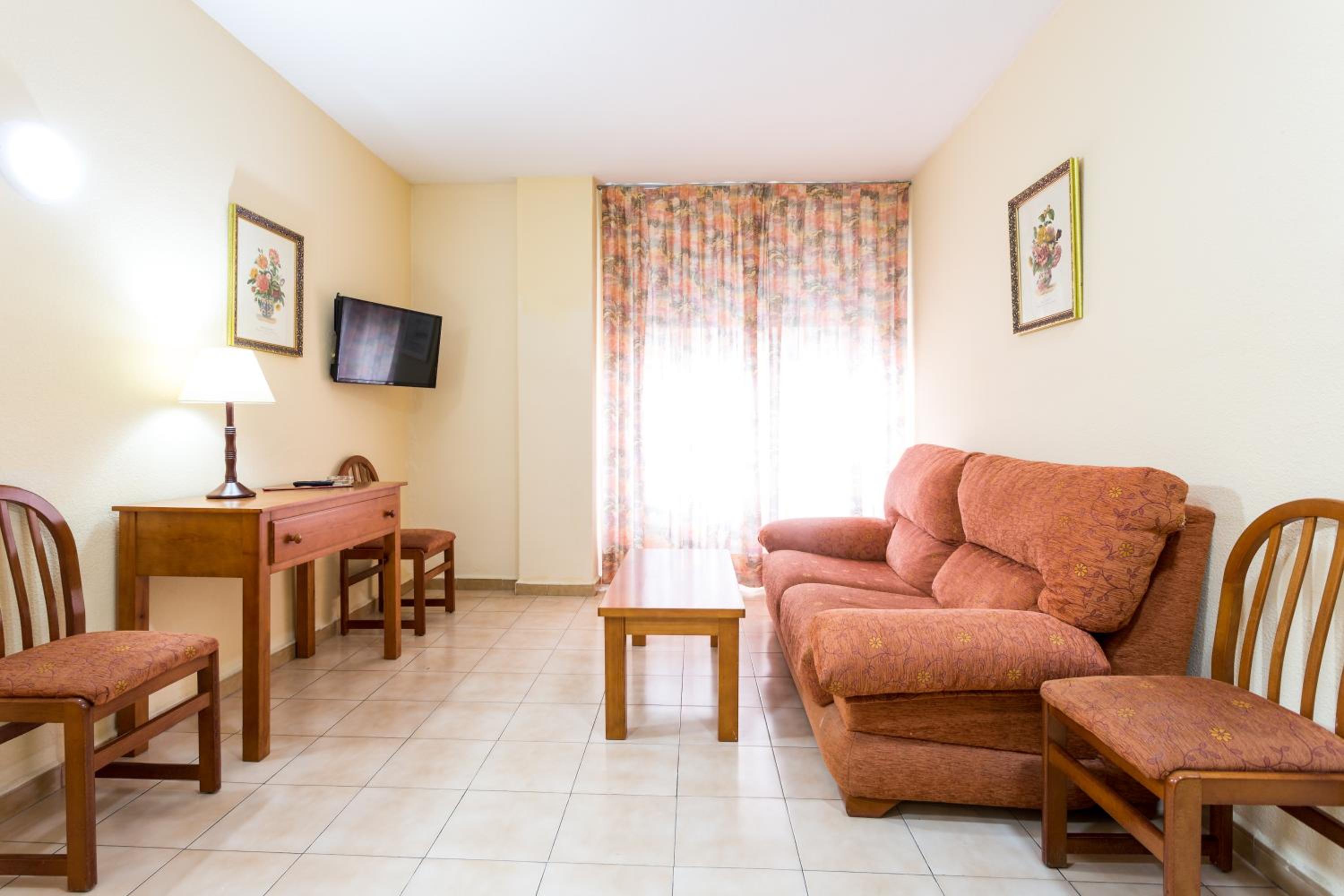 Habitación Triple (3 Adultos)