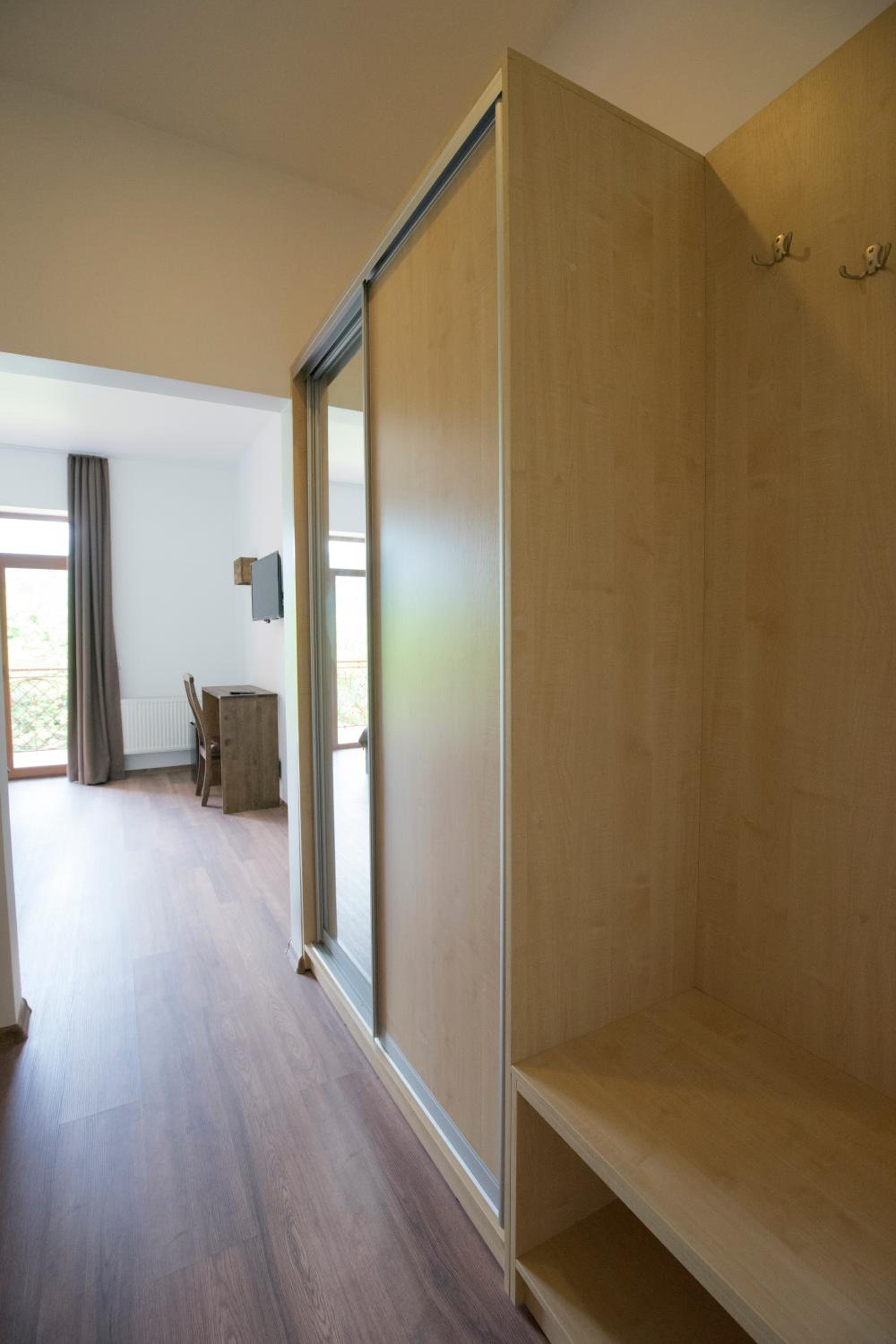 Double Room with Mountain View photo 2