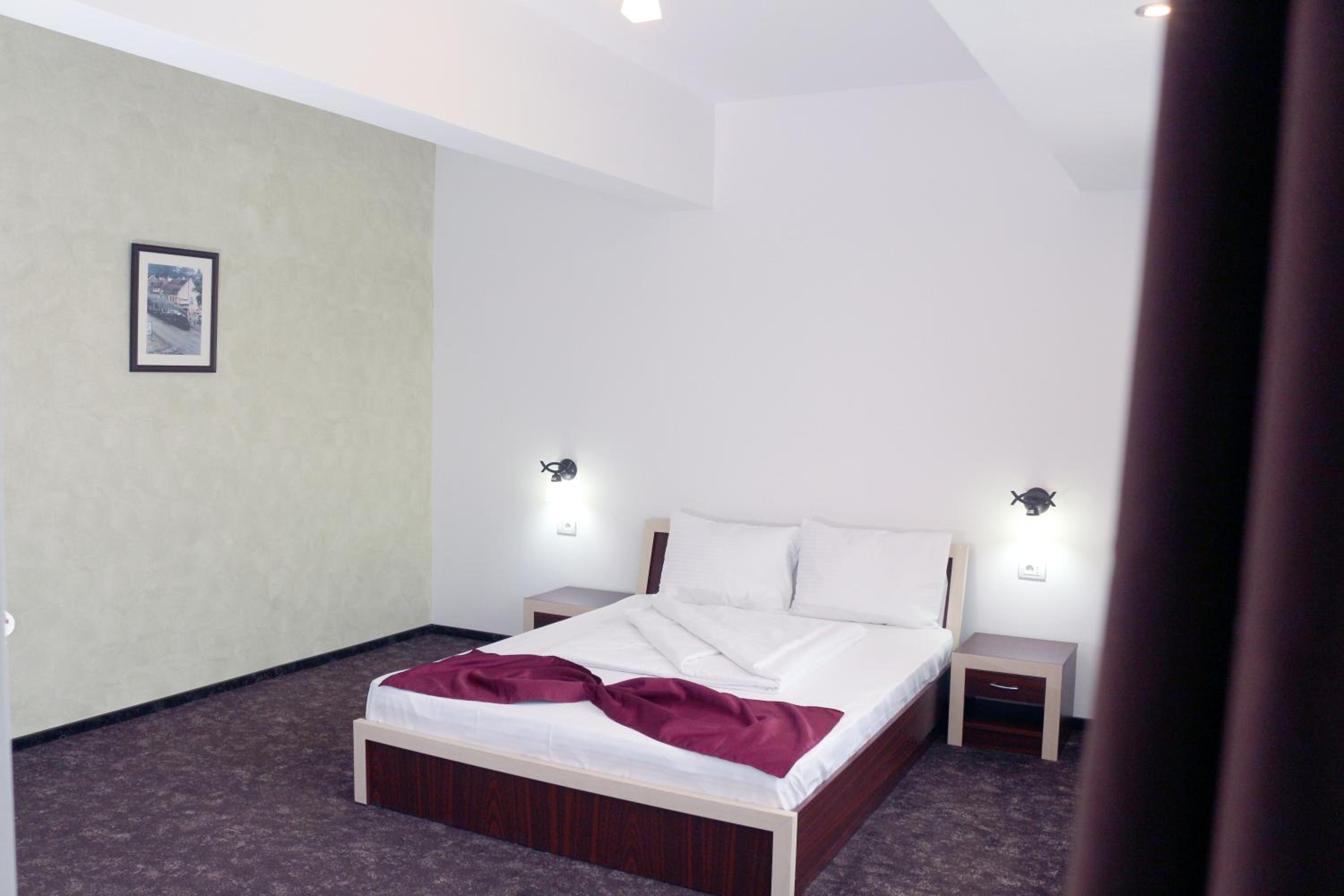Deluxe Double Room photo 2