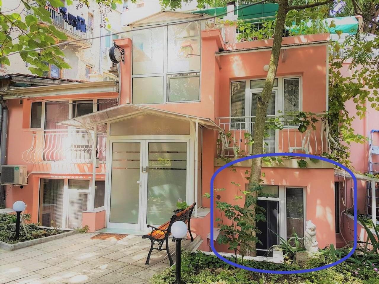 Studio with Balcony - Ground Floor - Photo 6