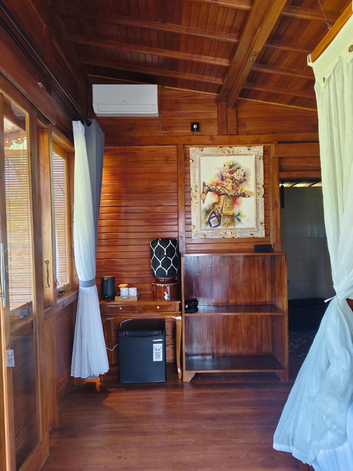 Deluxe Double Room with Bath photo 2