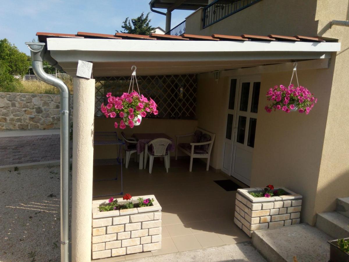 Studio with Terrace photo 1
