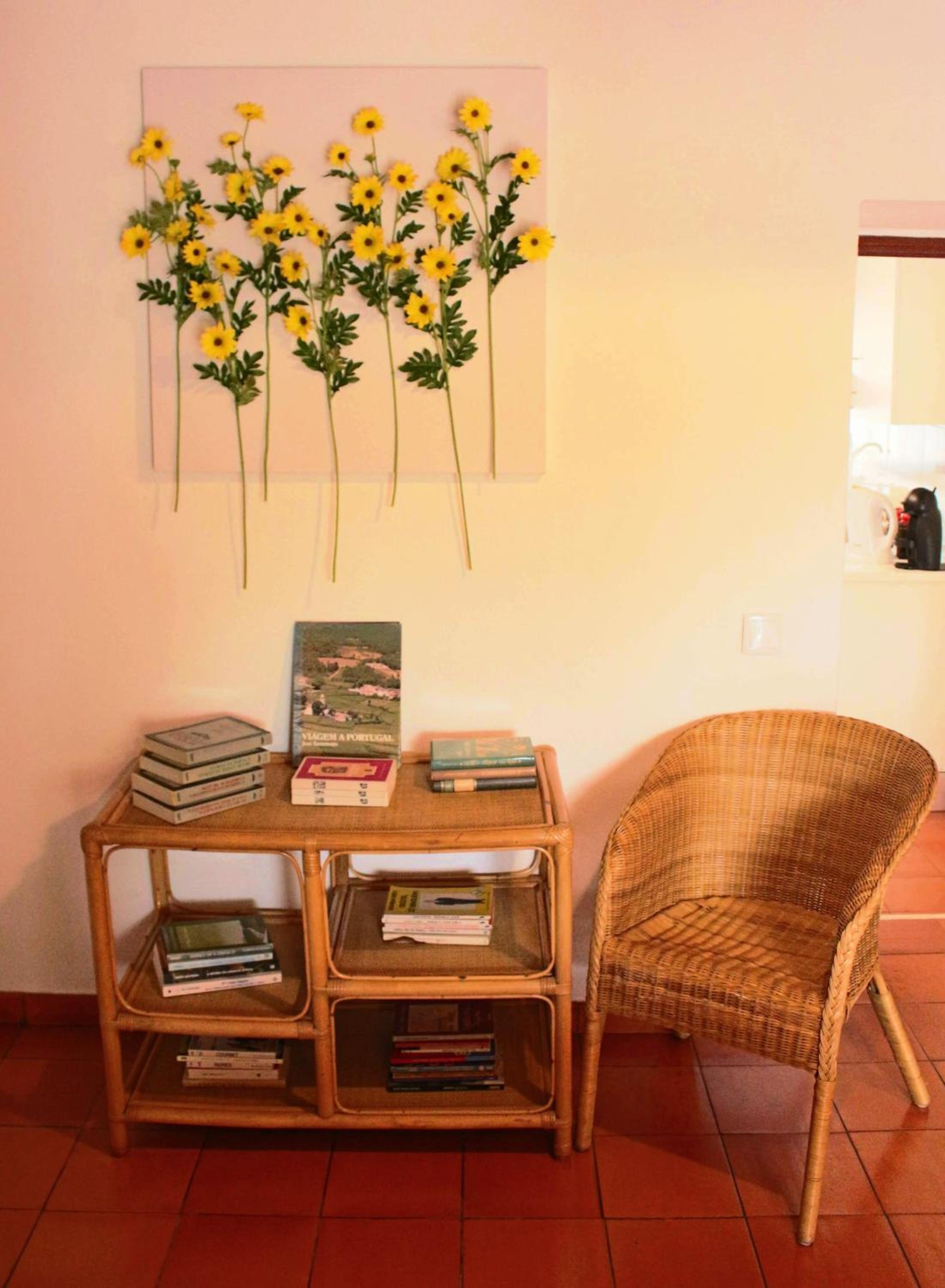 Three-Bedroom House photo 3