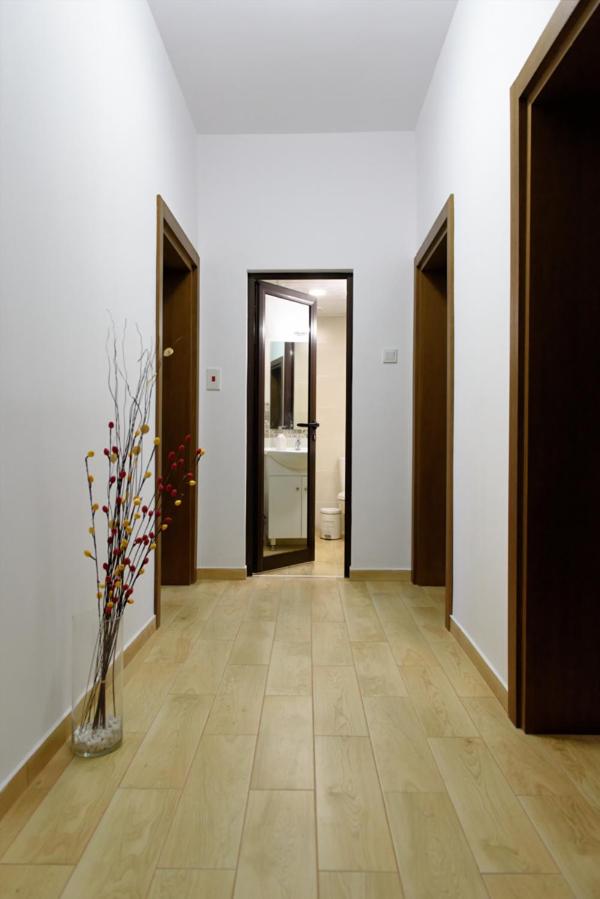 Apartment - Photo 8