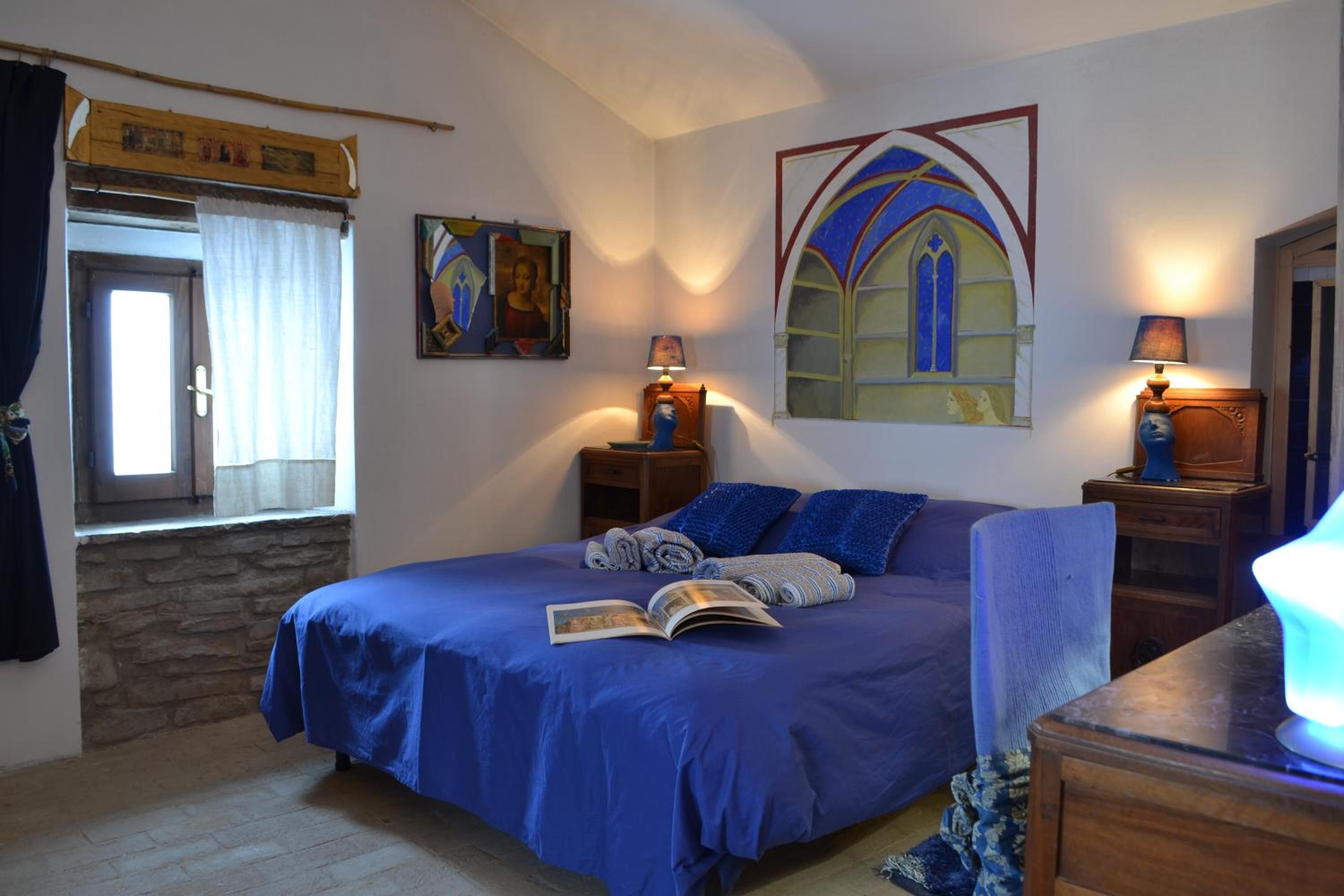 Double Room with Shared Bathroom