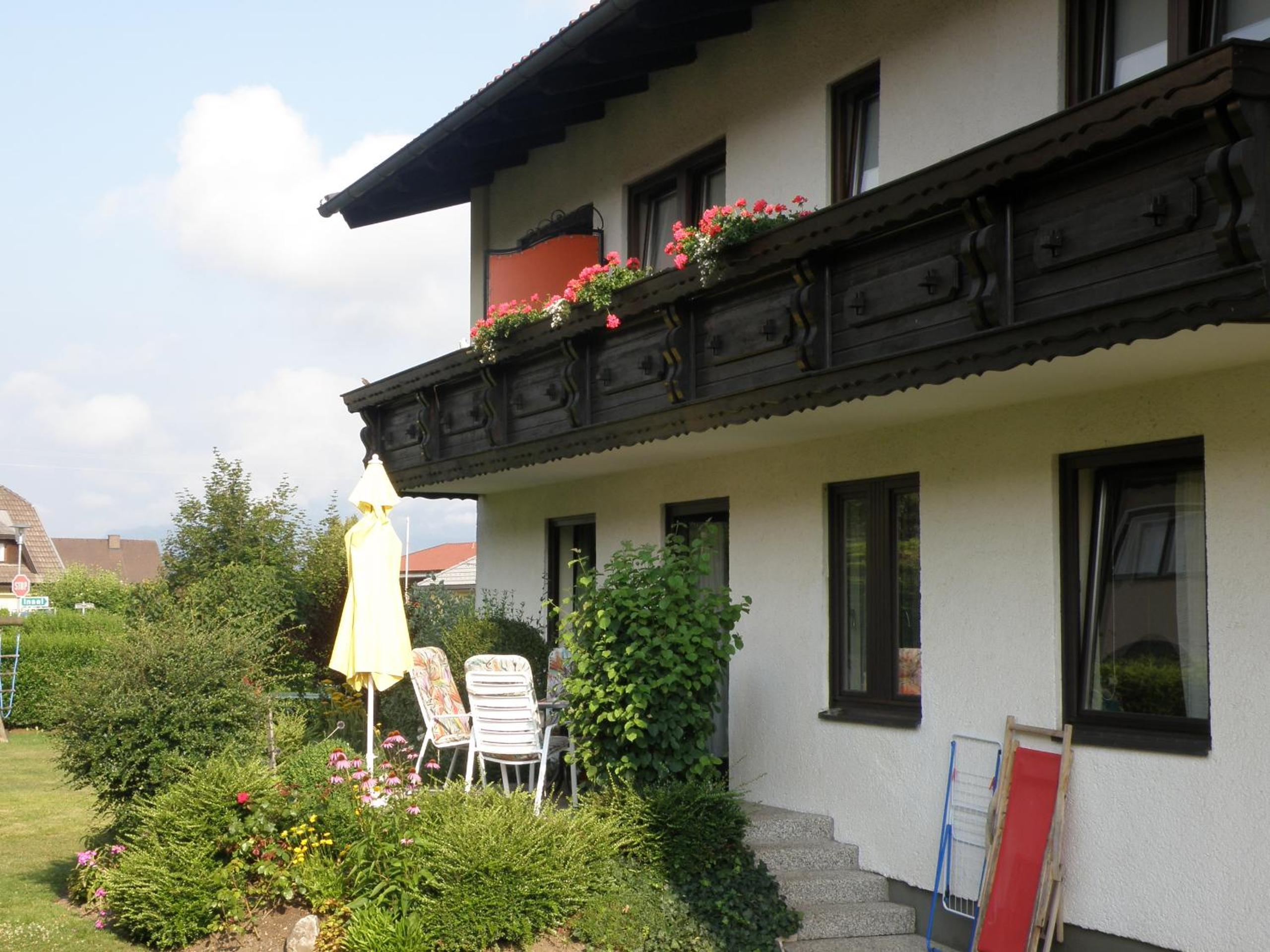 Apartment with Terrace photo 3