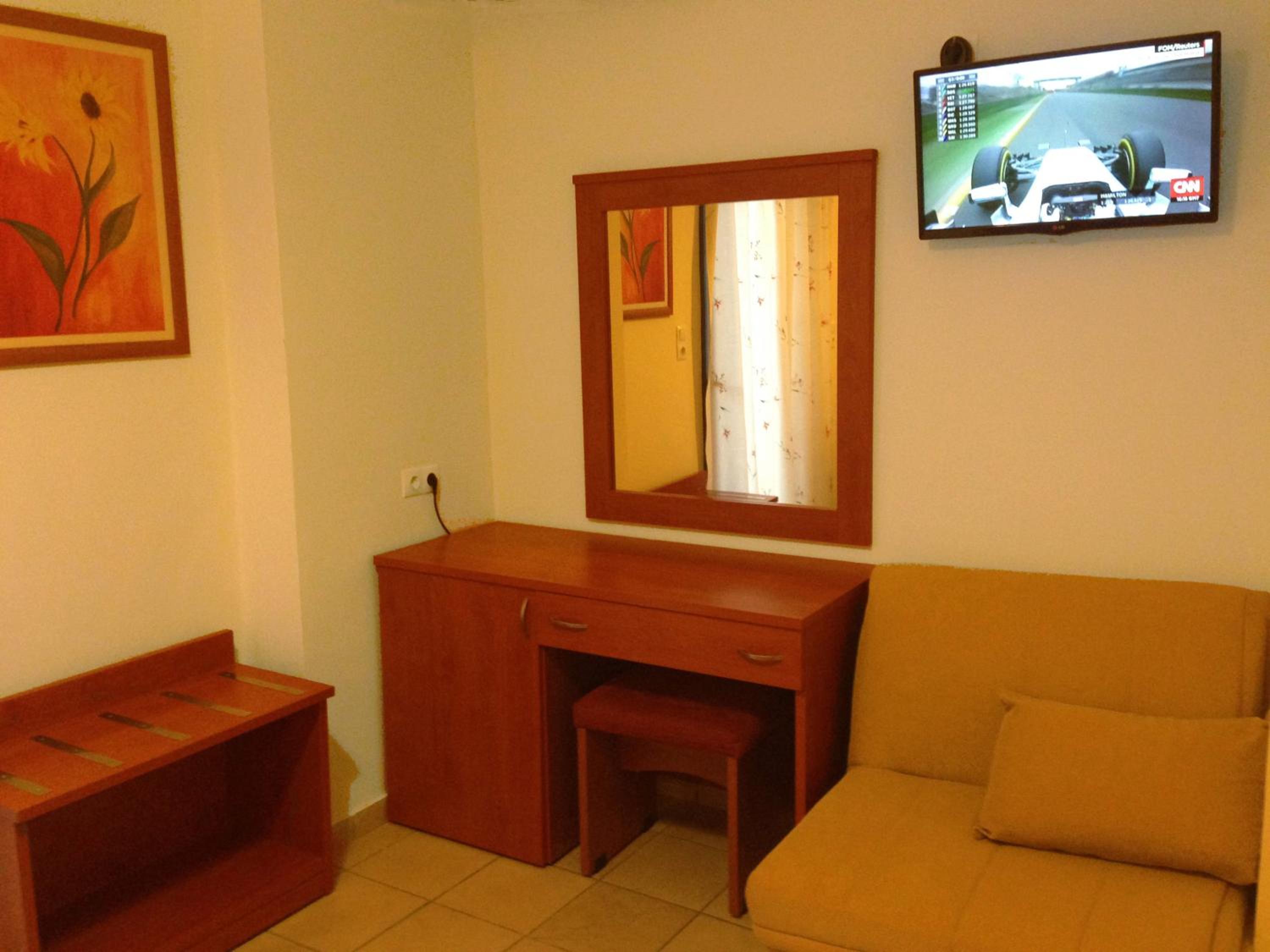 Double Room - Photo 4