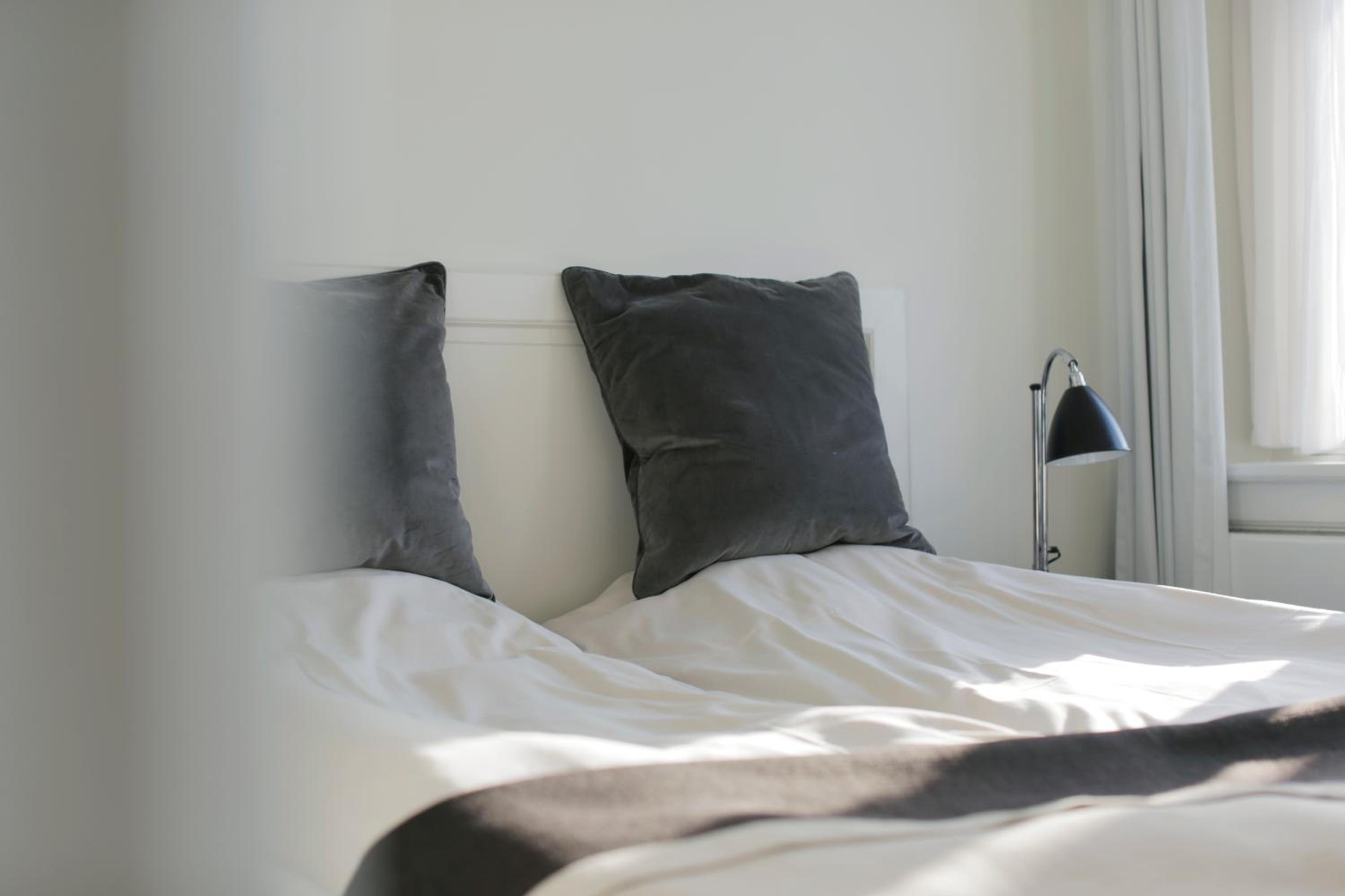 Standard Double Room - Photo 4
