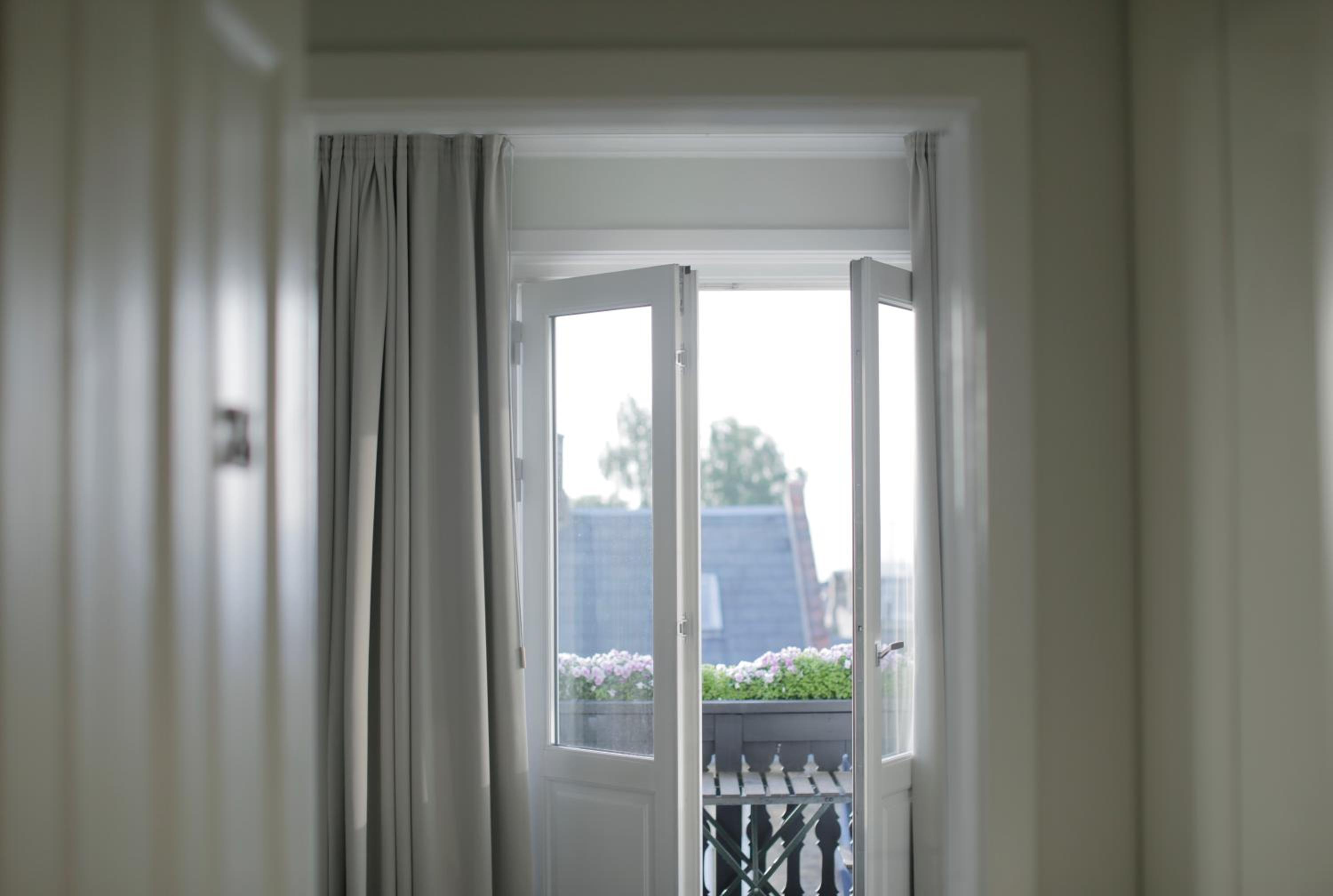 Suite - Photo 6