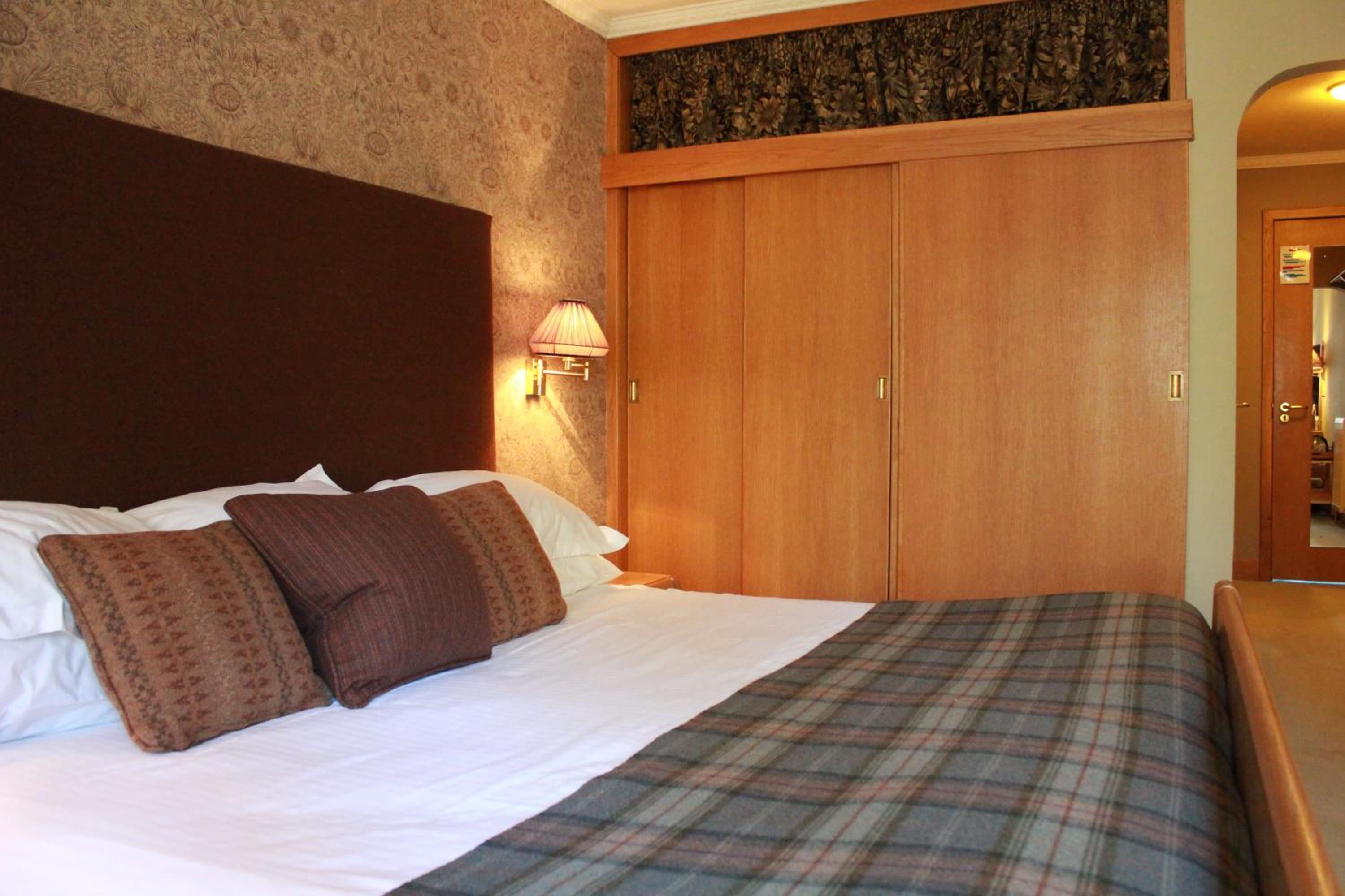 Deluxe Double or Twin Room photo 2
