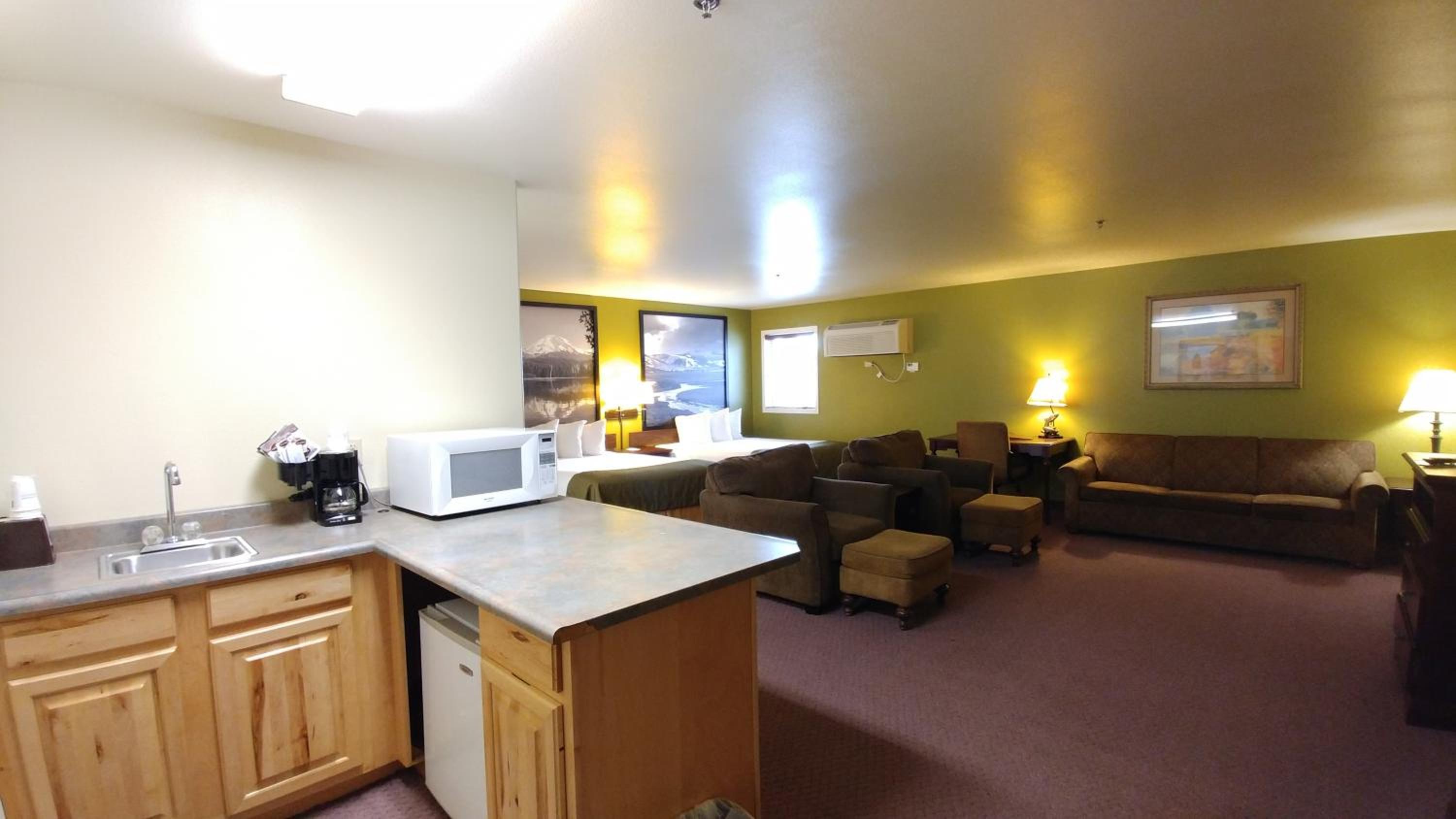 Studio Suite with 2 Queen Beds, Non-Smoking - Photo 3
