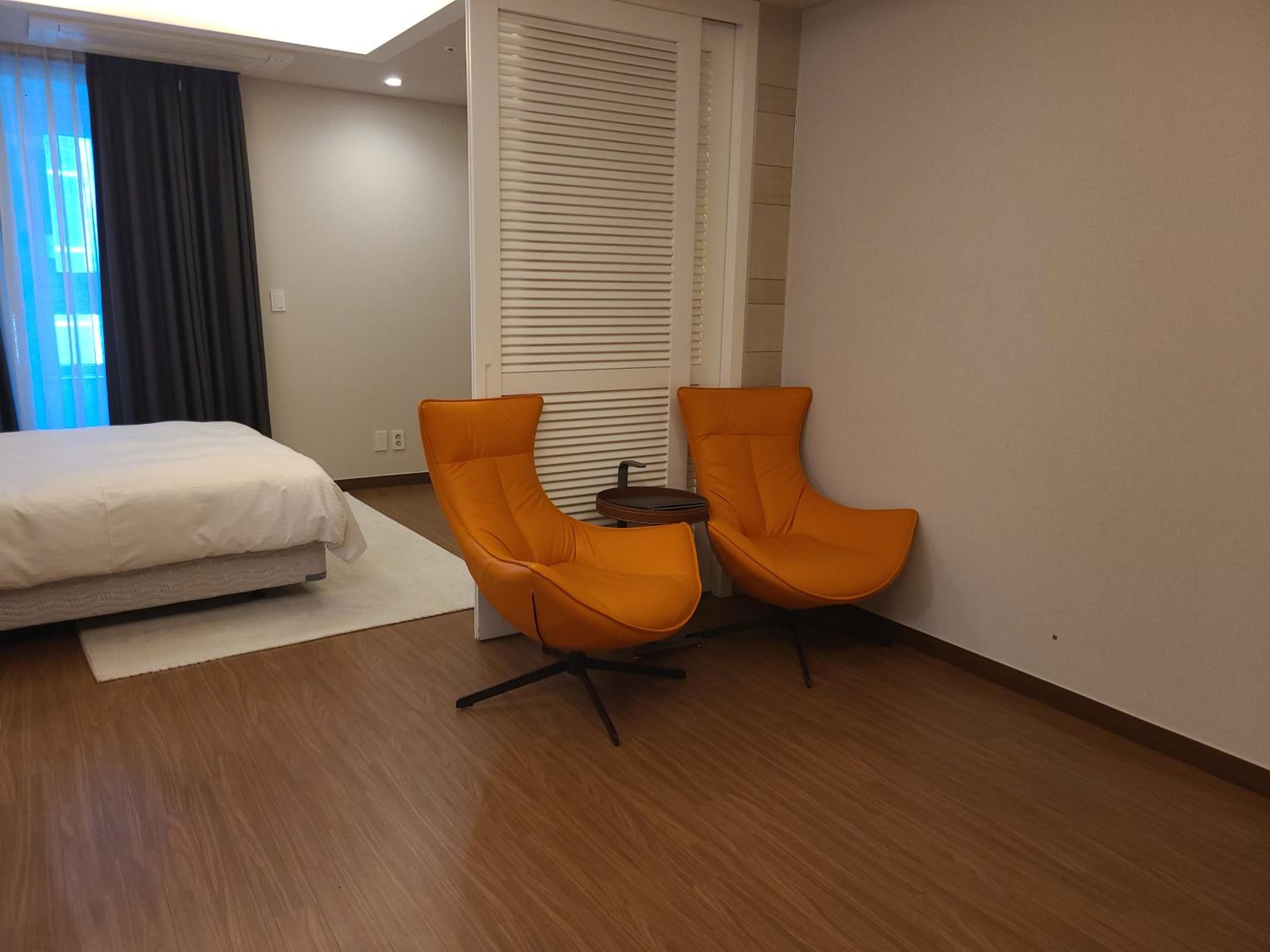 Premier Suite Double Room - high floor photo 3