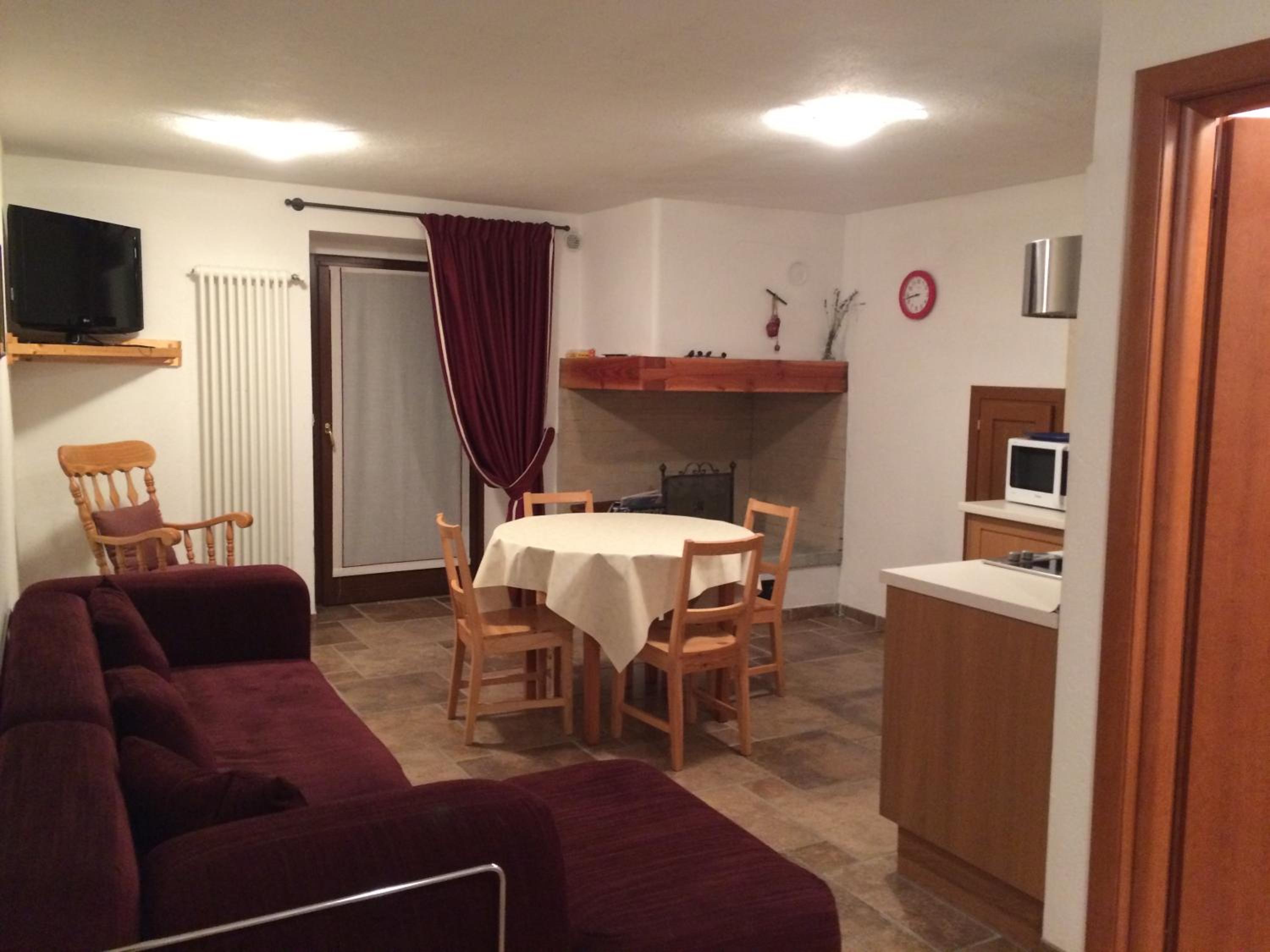 Studio Apartment photo 2
