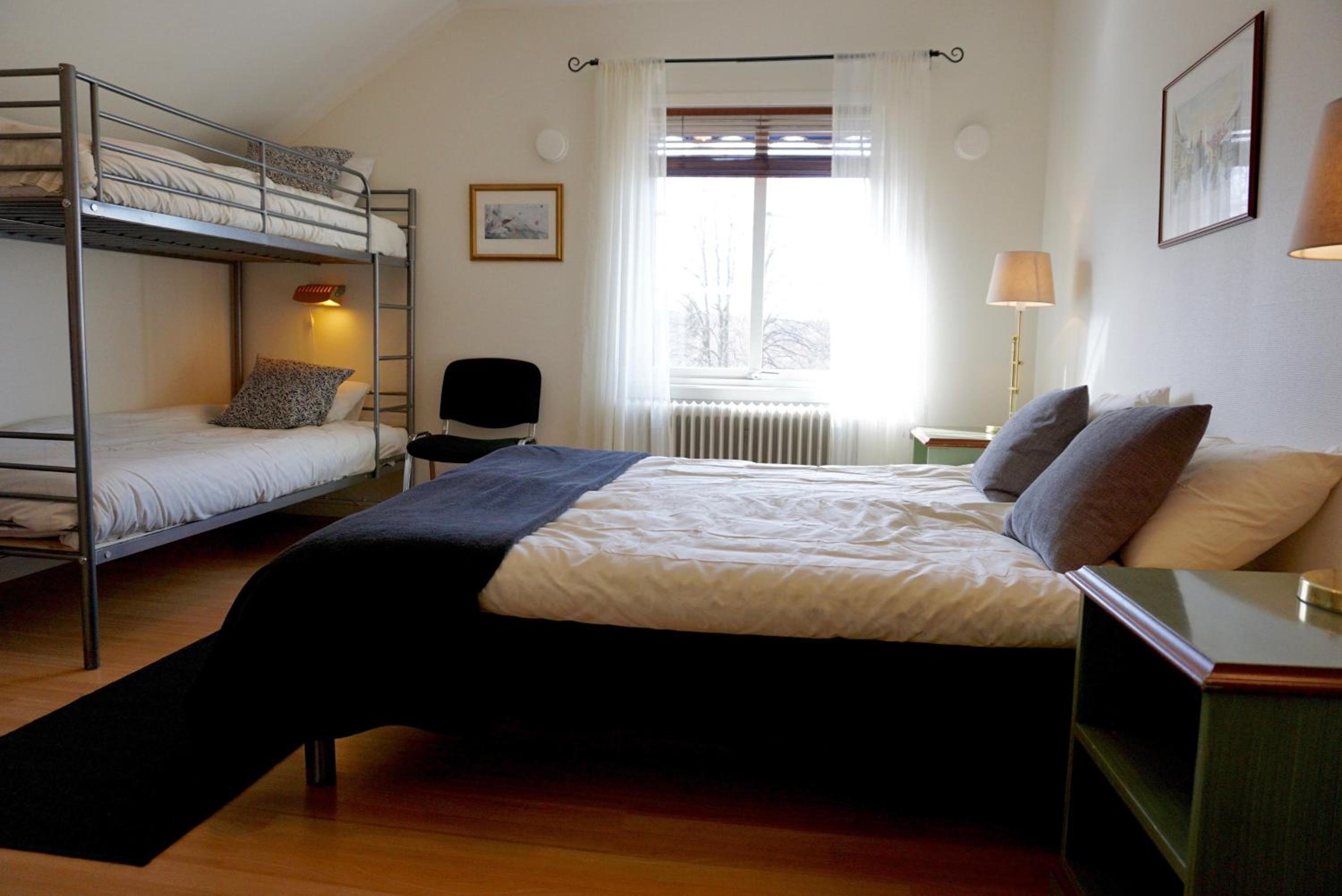Quadruple Room with Shared Bathroom photo 1