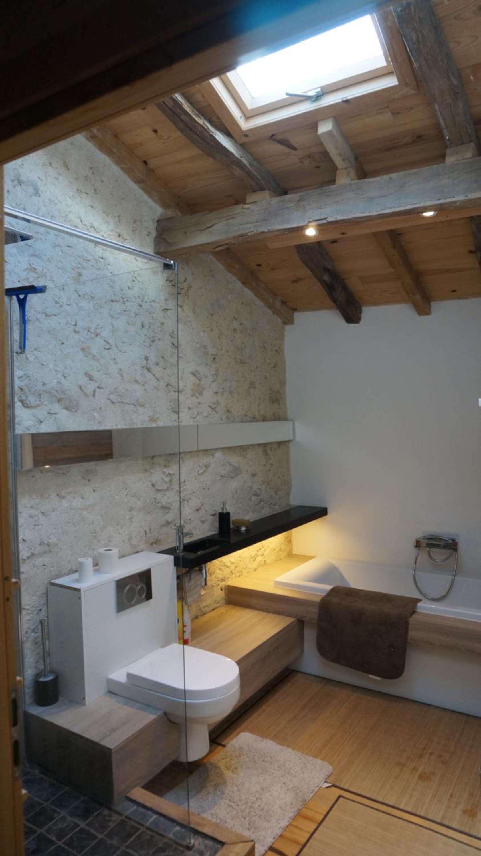 Double Room with Private Bathroom - Photo 6
