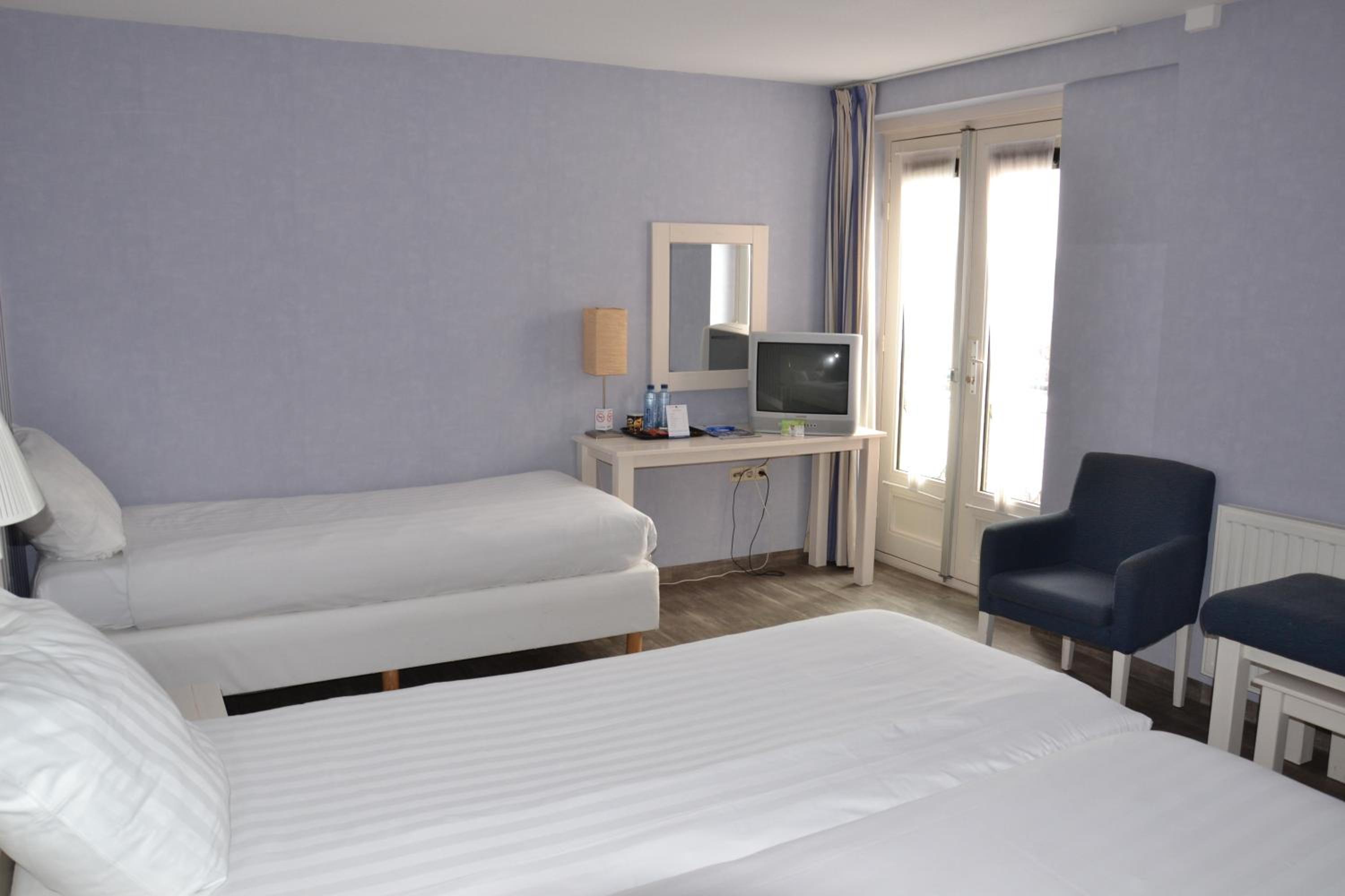 Double Room for Disabled Guests photo 3