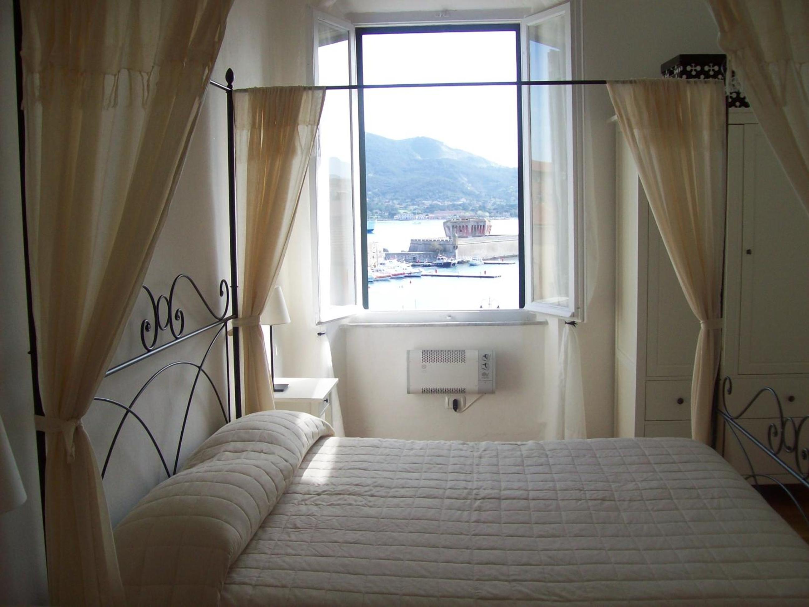 Double Room with Sea View photo 1
