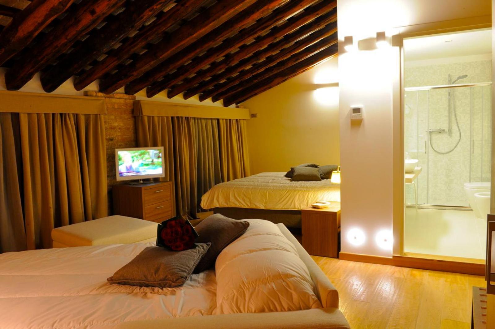 Superior Triple Room photo 3