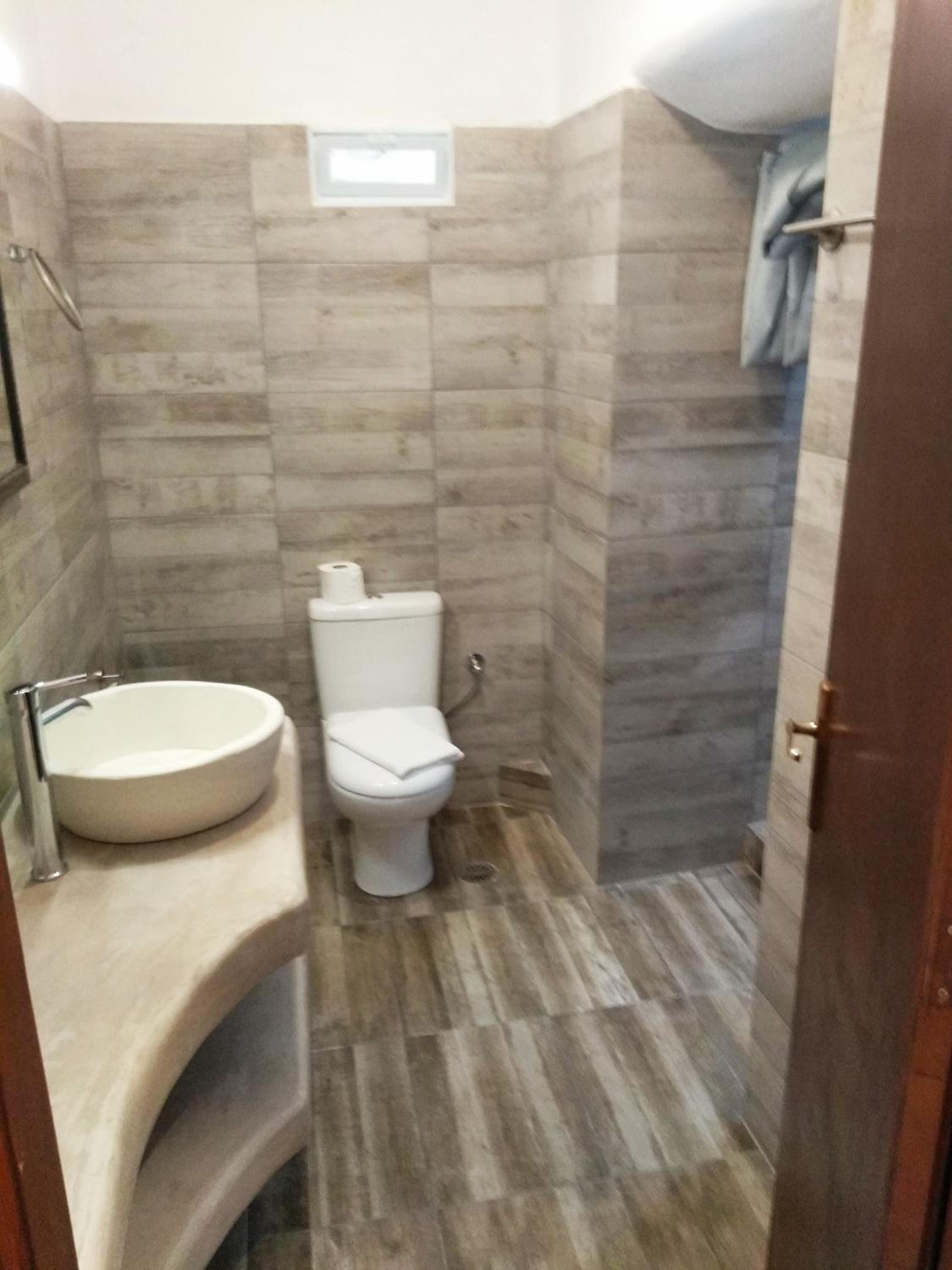 Triple Room - Photo 2