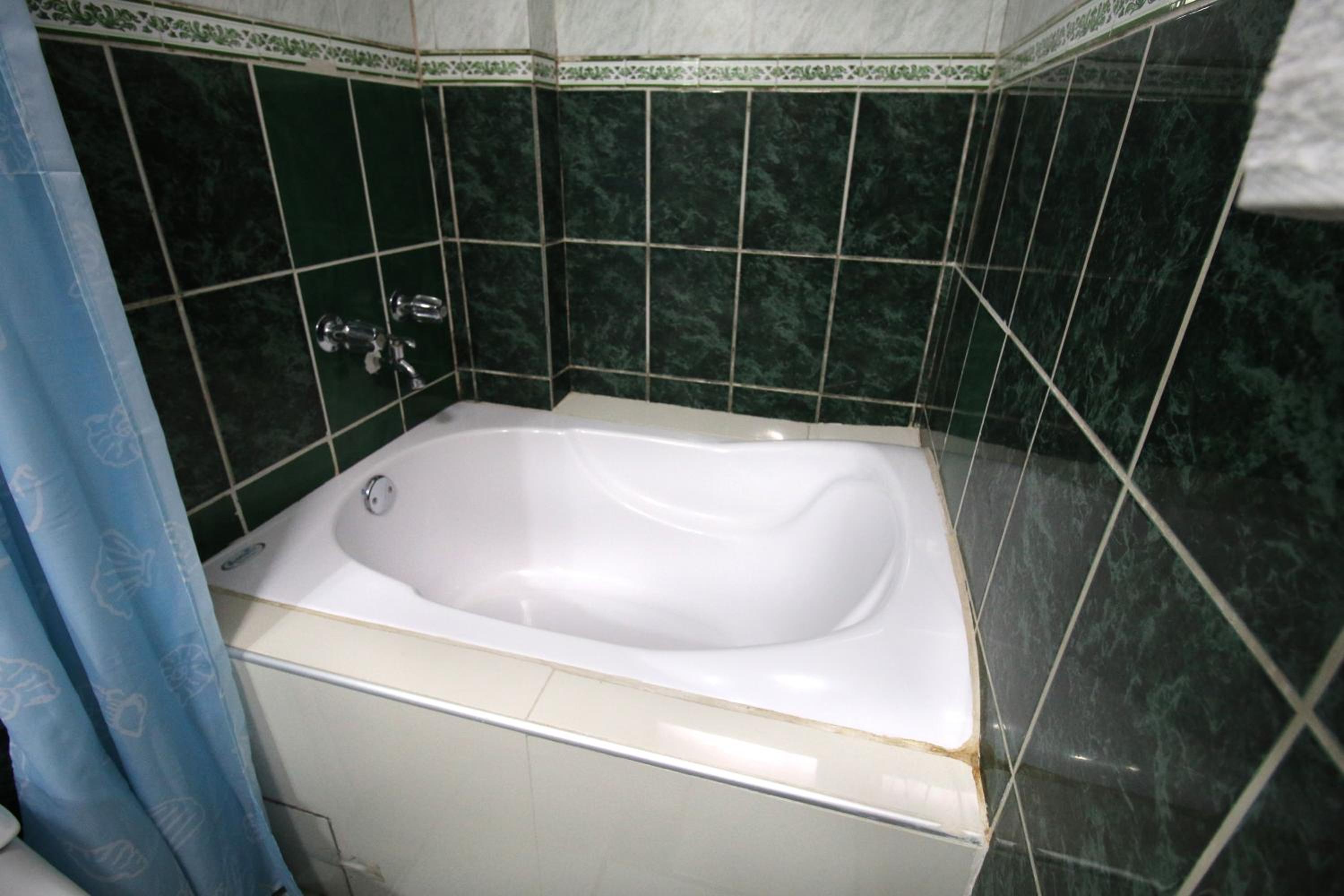 Budget Triple Room - Photo 3